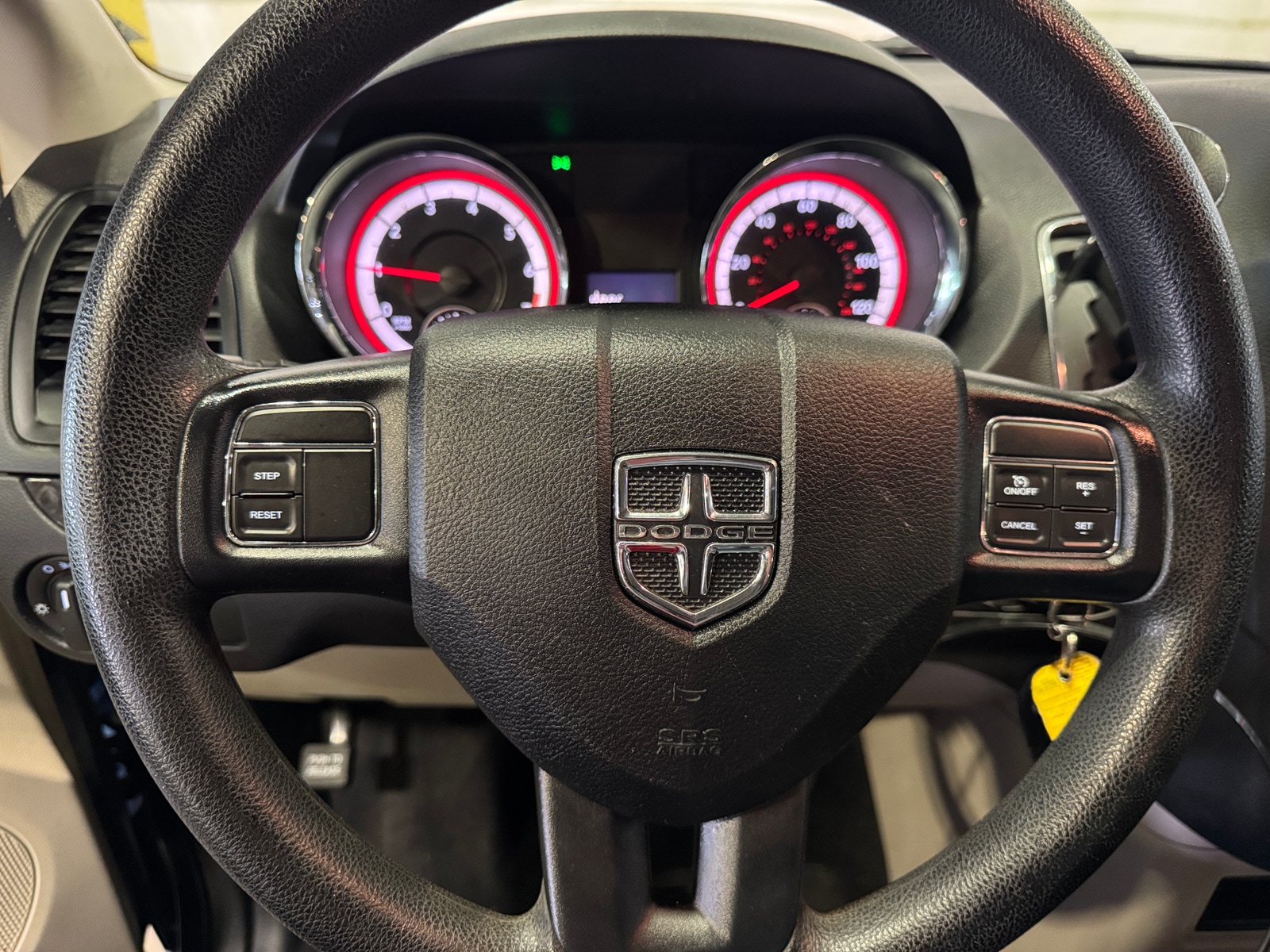 Thumbnail: 2015 Dodge Grand Caravan - 5