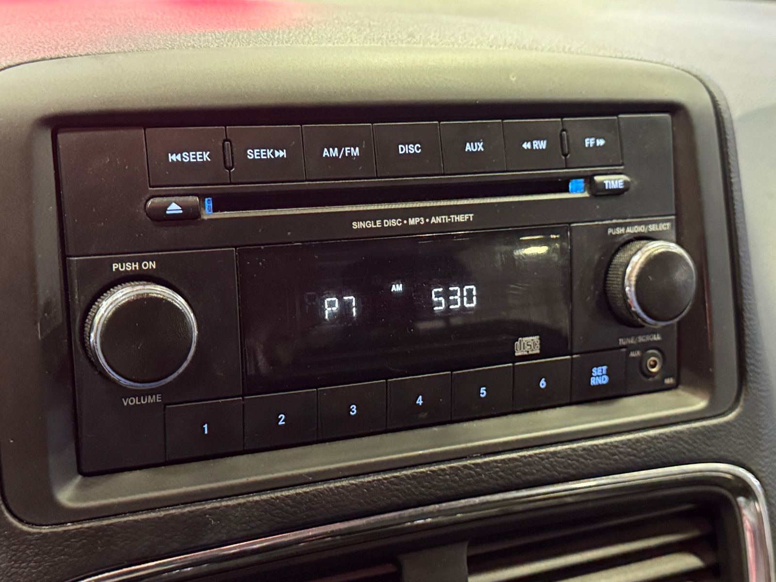 Thumbnail: 2015 Dodge Grand Caravan - 4