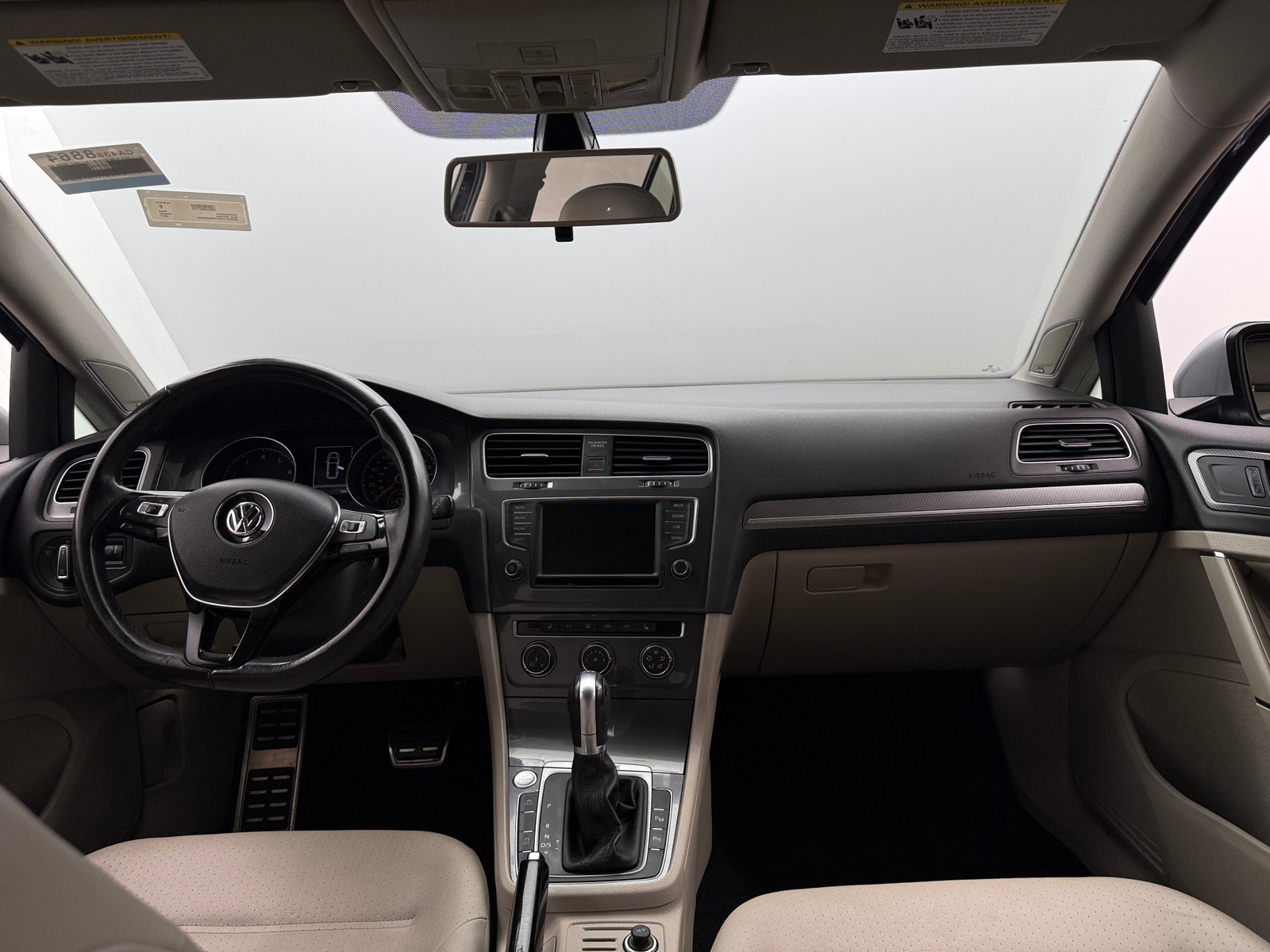 Thumbnail: 2017 Volkswagen Golf - 2