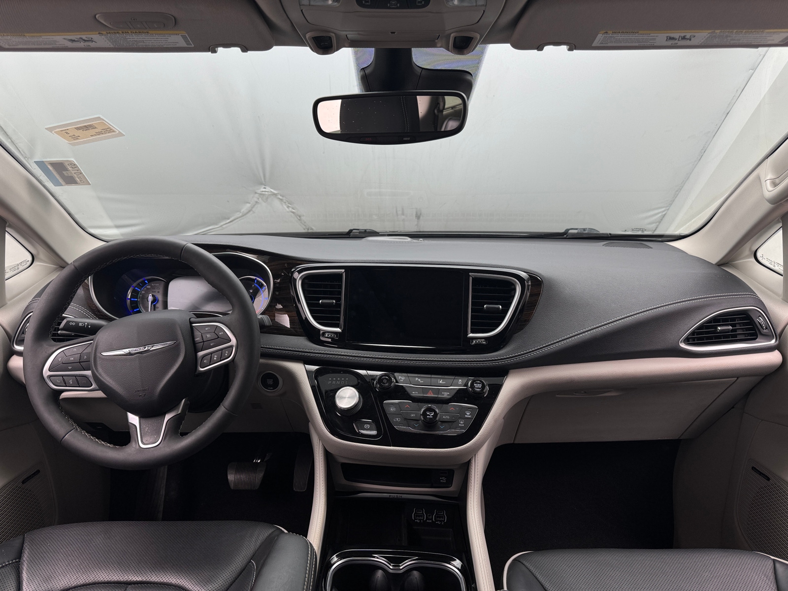 Thumbnail: 2023 Chrysler Pacifica - 2