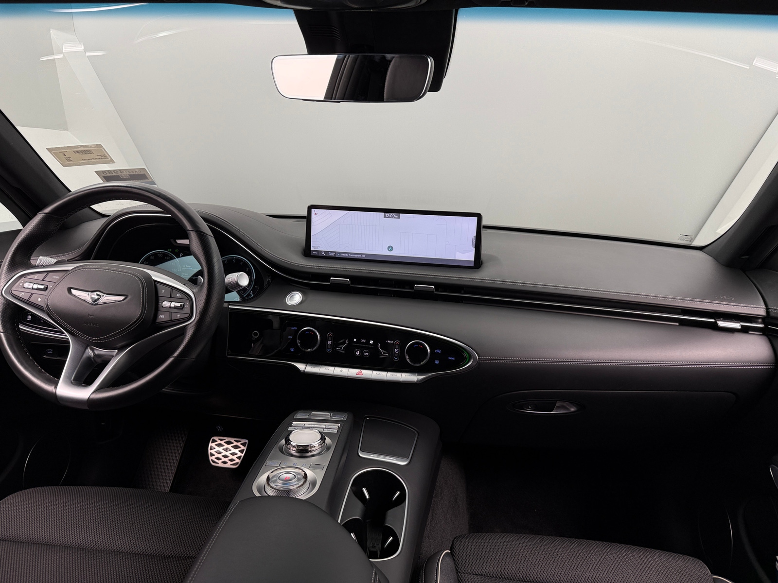 Thumbnail: 2023 Genesis GV70 - 2