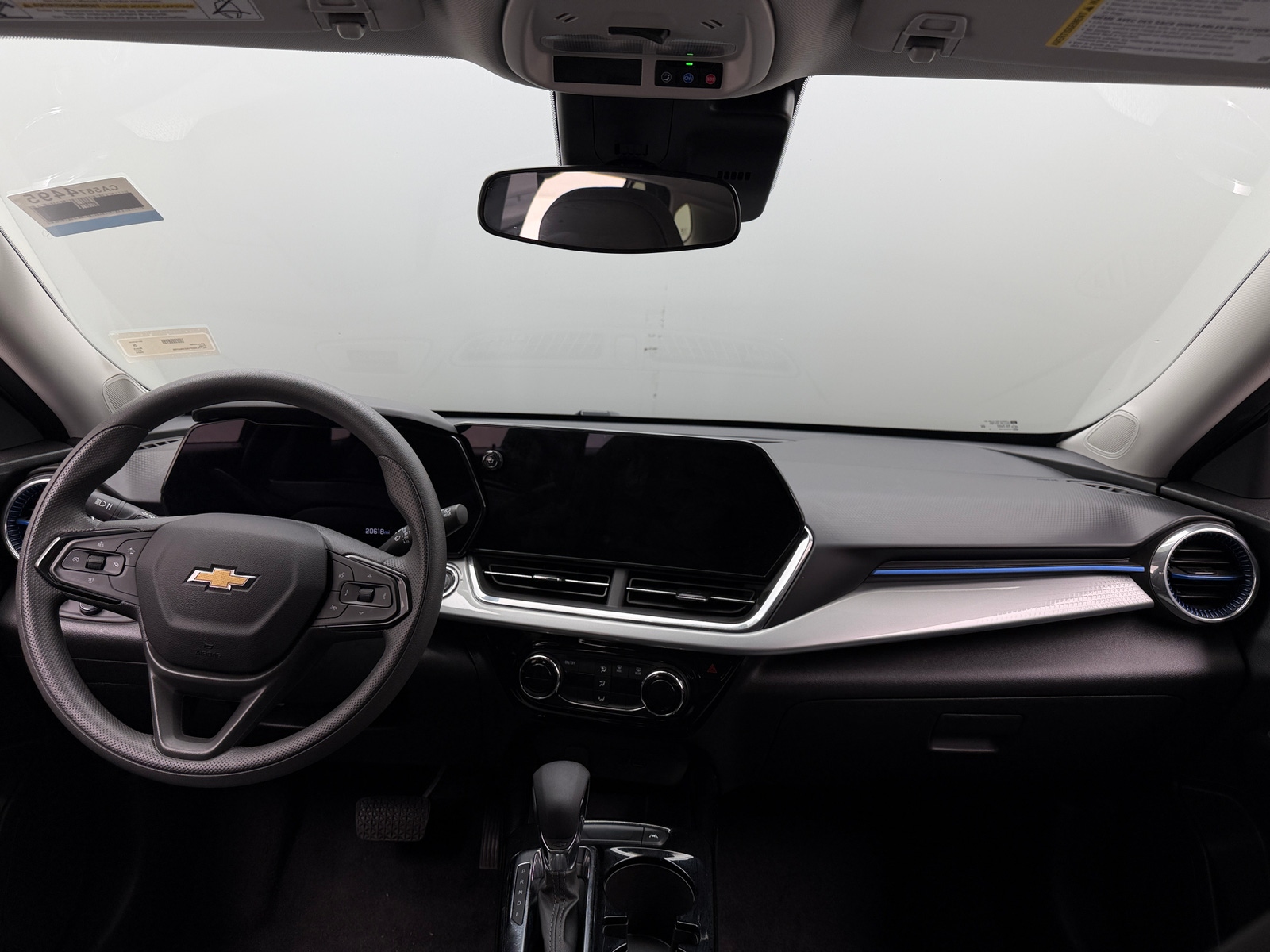 Thumbnail: 2025 Chevrolet Trax - 3