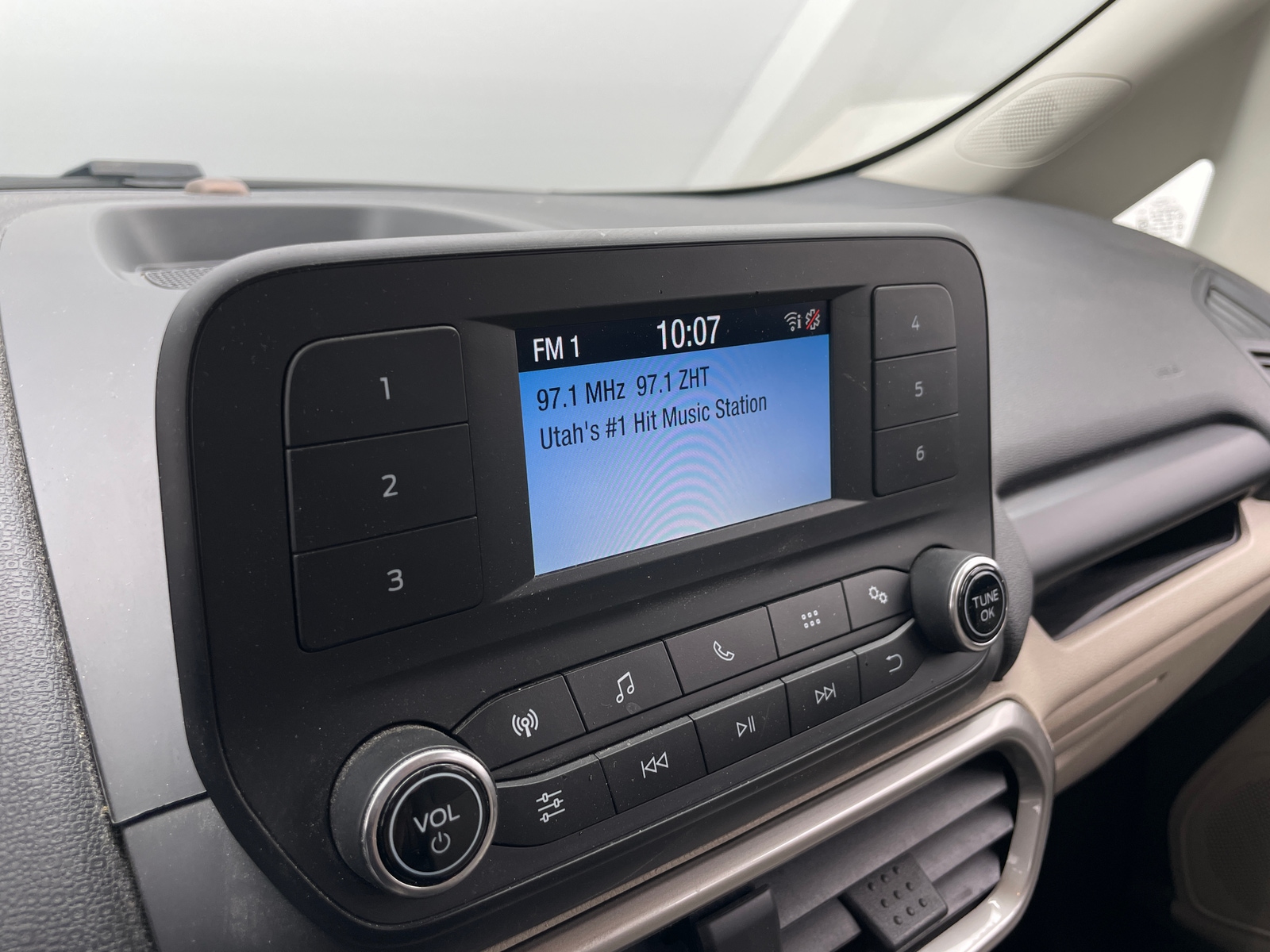 Thumbnail: 2018 Ford EcoSport - 4