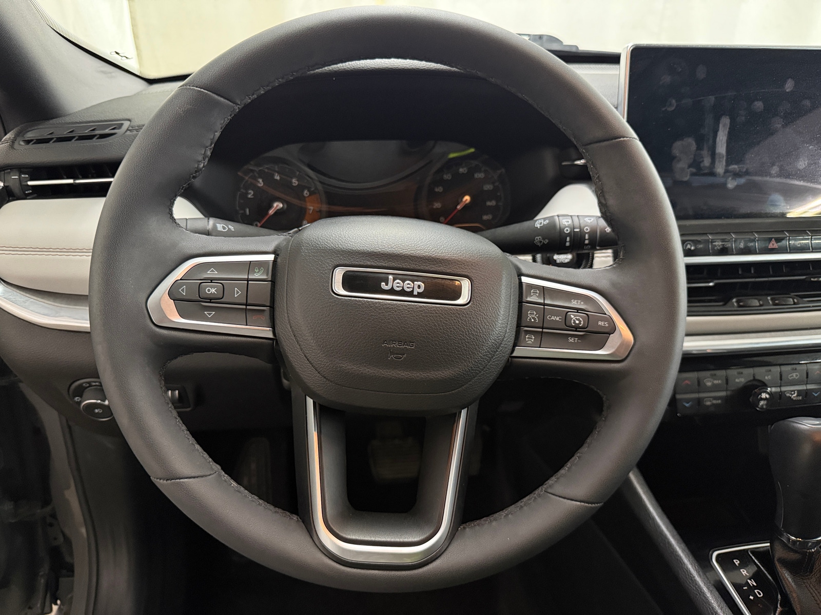 Thumbnail: 2023 Jeep Compass - 4