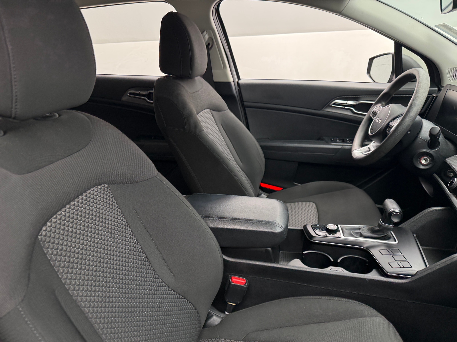 Thumbnail: 2023 Kia Sportage - 2