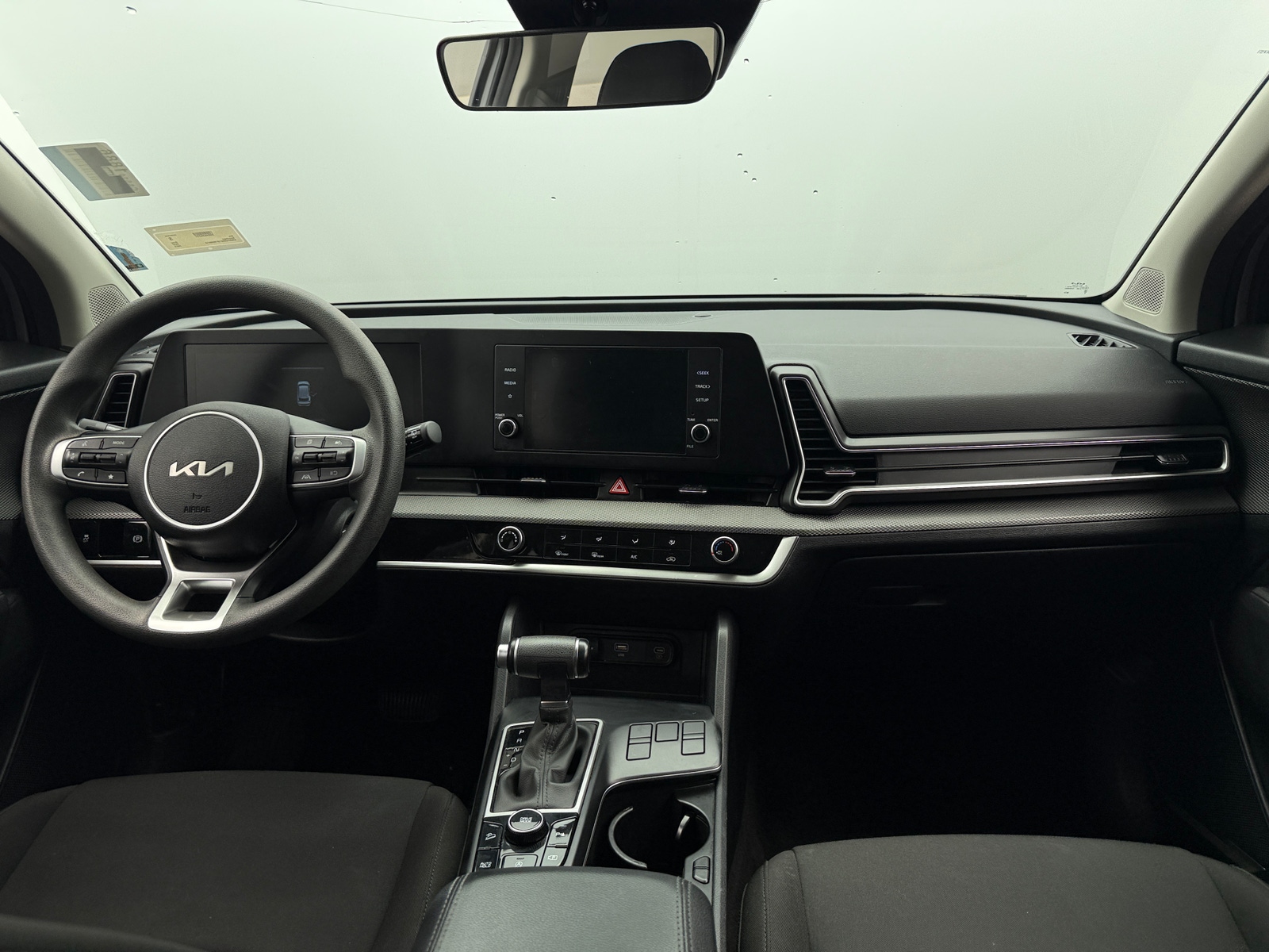 Thumbnail: 2023 Kia Sportage - 3