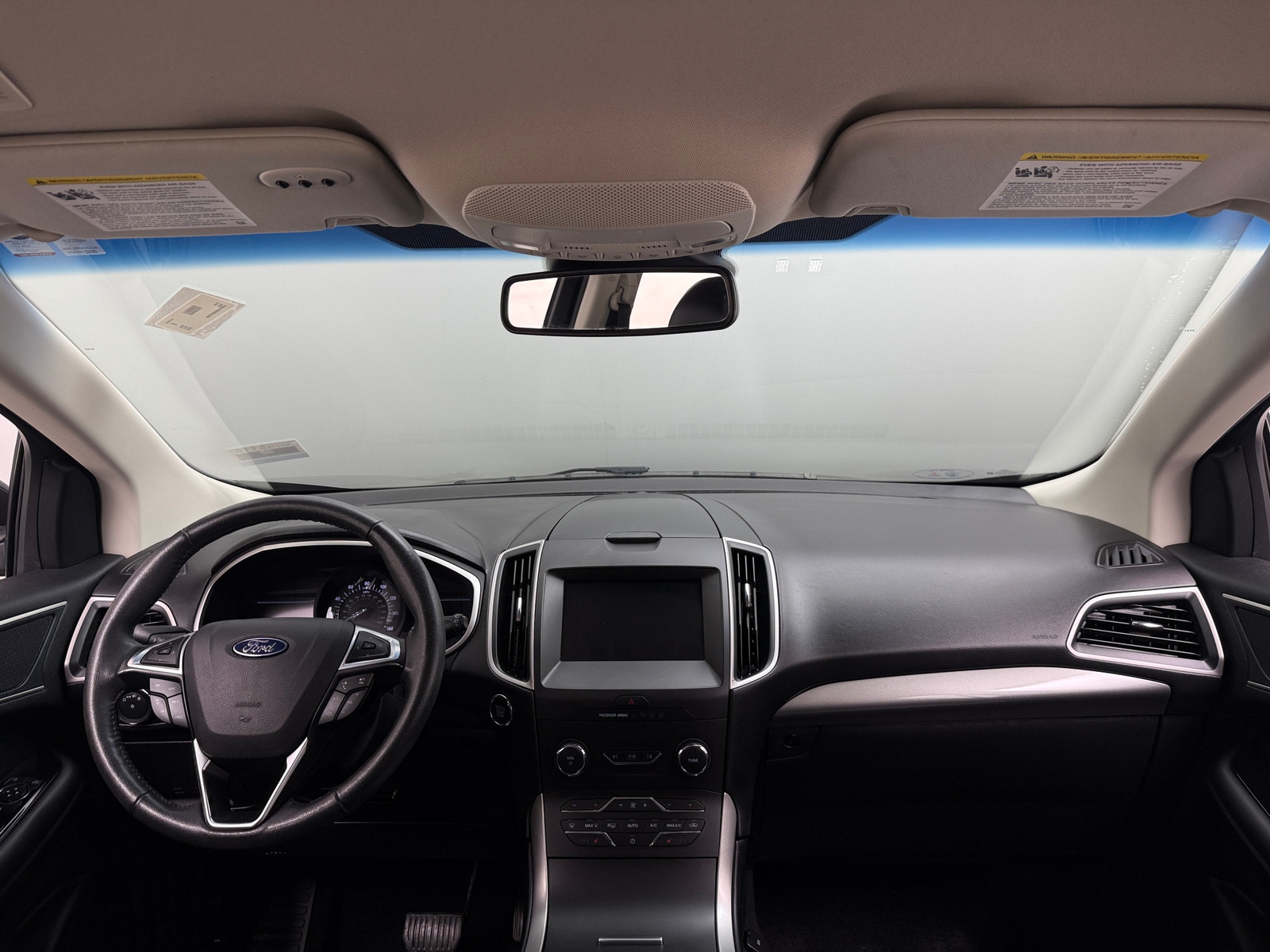 Thumbnail: 2019 Ford Edge - 3