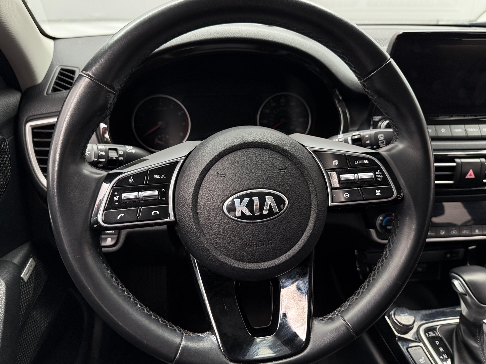 Thumbnail: 2021 Kia Seltos - 4