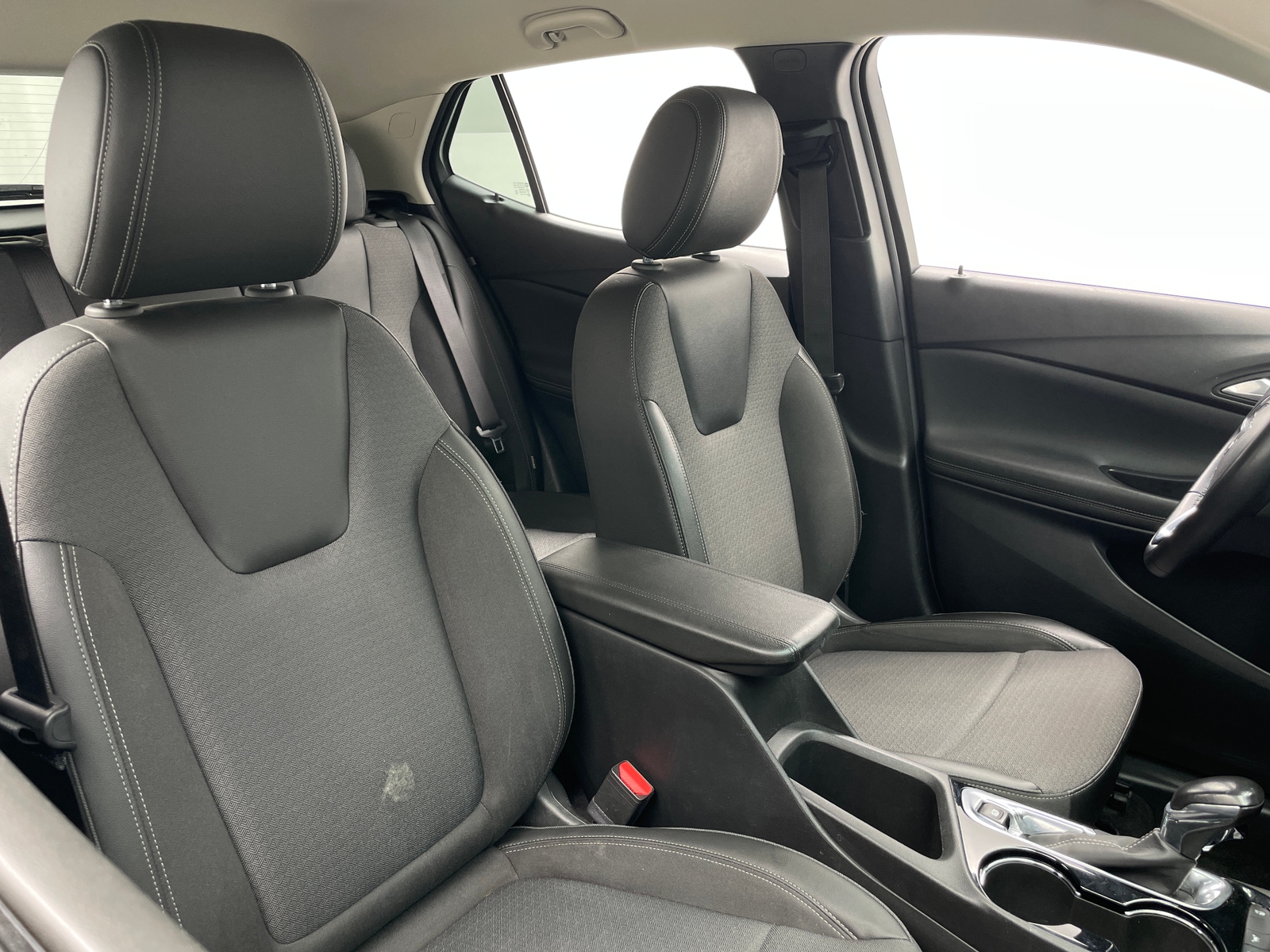Thumbnail: 2024 Buick Encore GX - 2