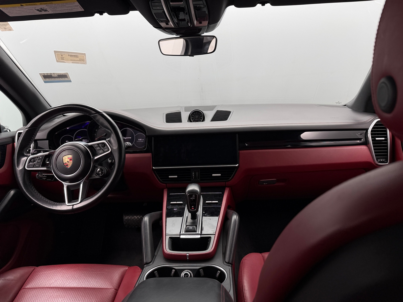 Thumbnail: 2020 Porsche Cayenne - 2
