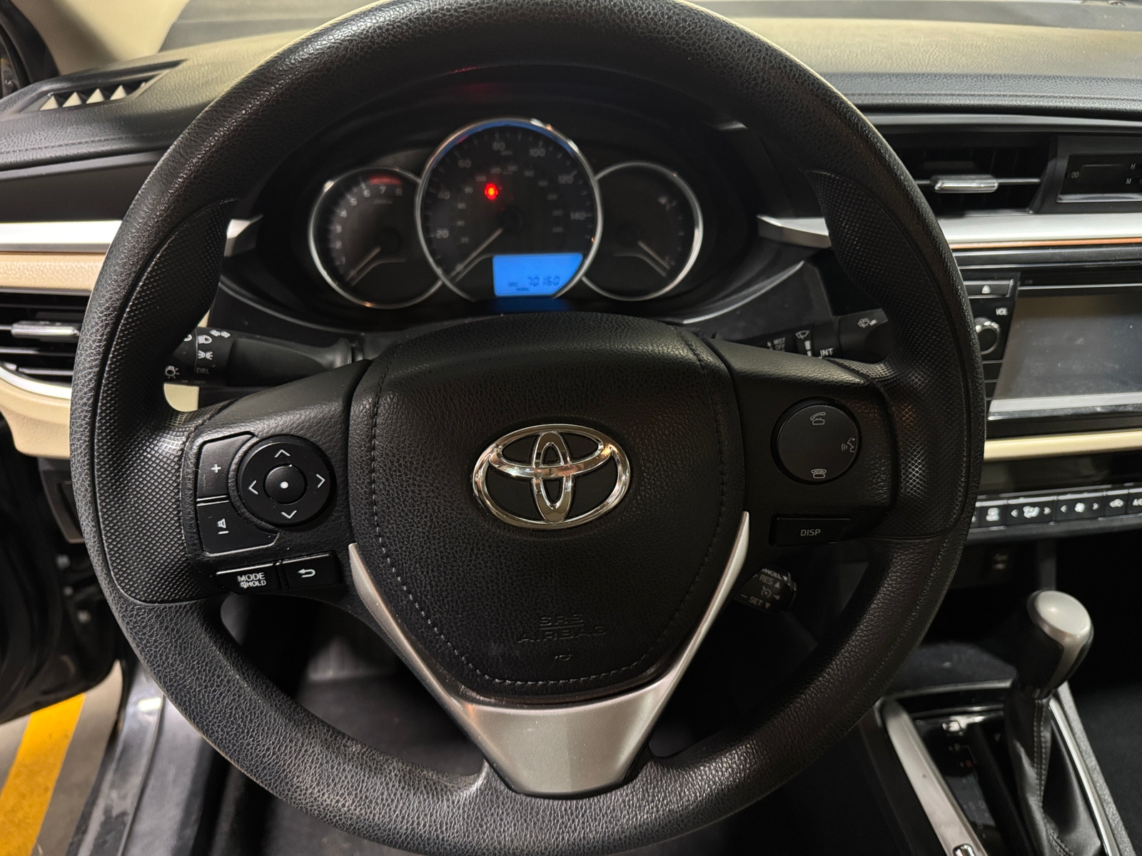 Thumbnail: 2014 Toyota Corolla - 5