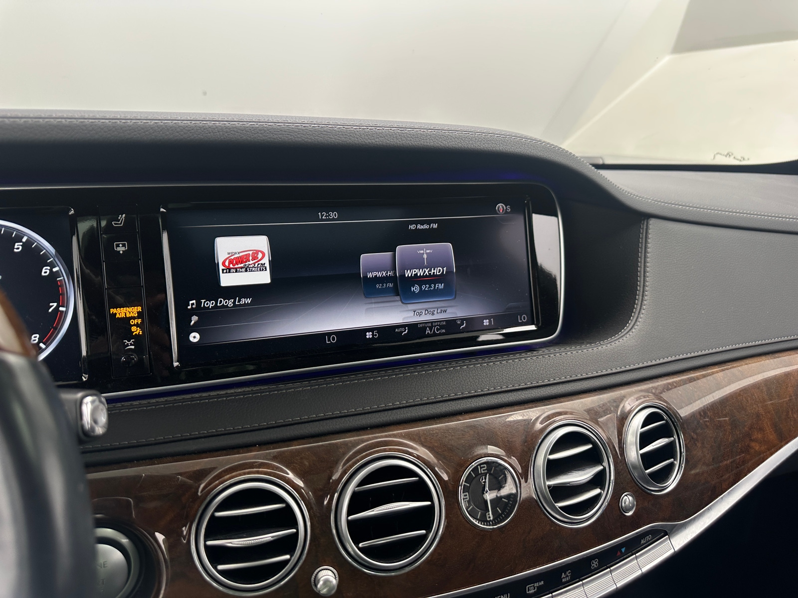 Thumbnail: 2015 Mercedes-Benz S-Class - 3