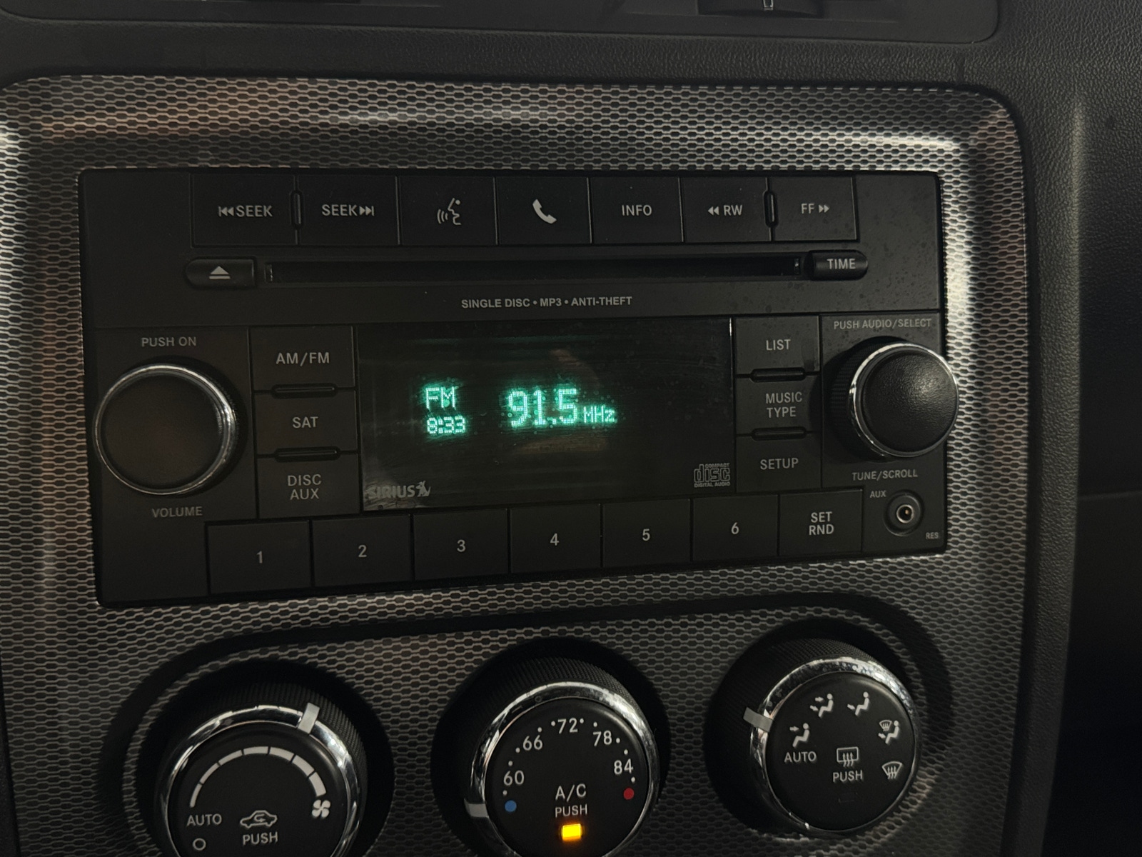 Thumbnail: 2013 Dodge Challenger - 3