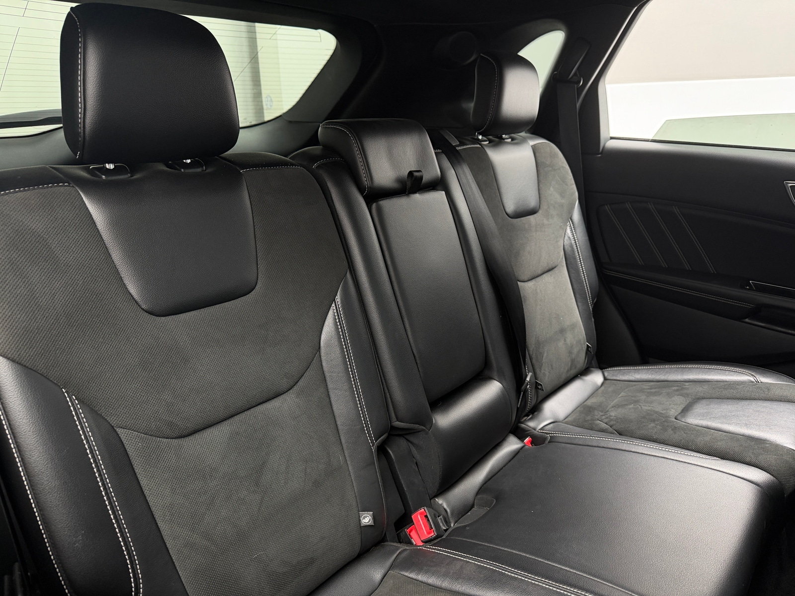 Thumbnail: 2020 Ford Edge - 5