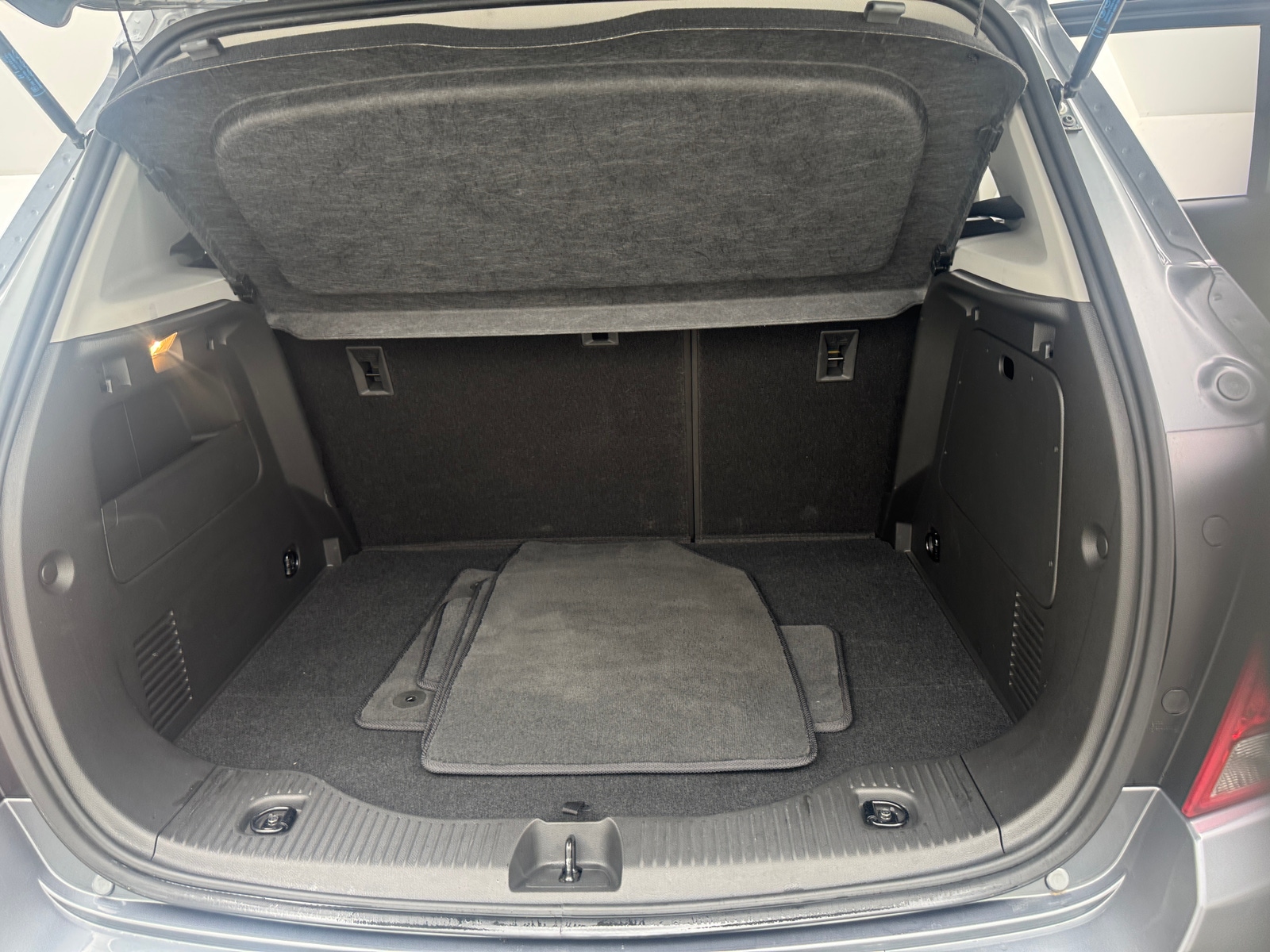 Thumbnail: 2019 Chevrolet Trax - 7