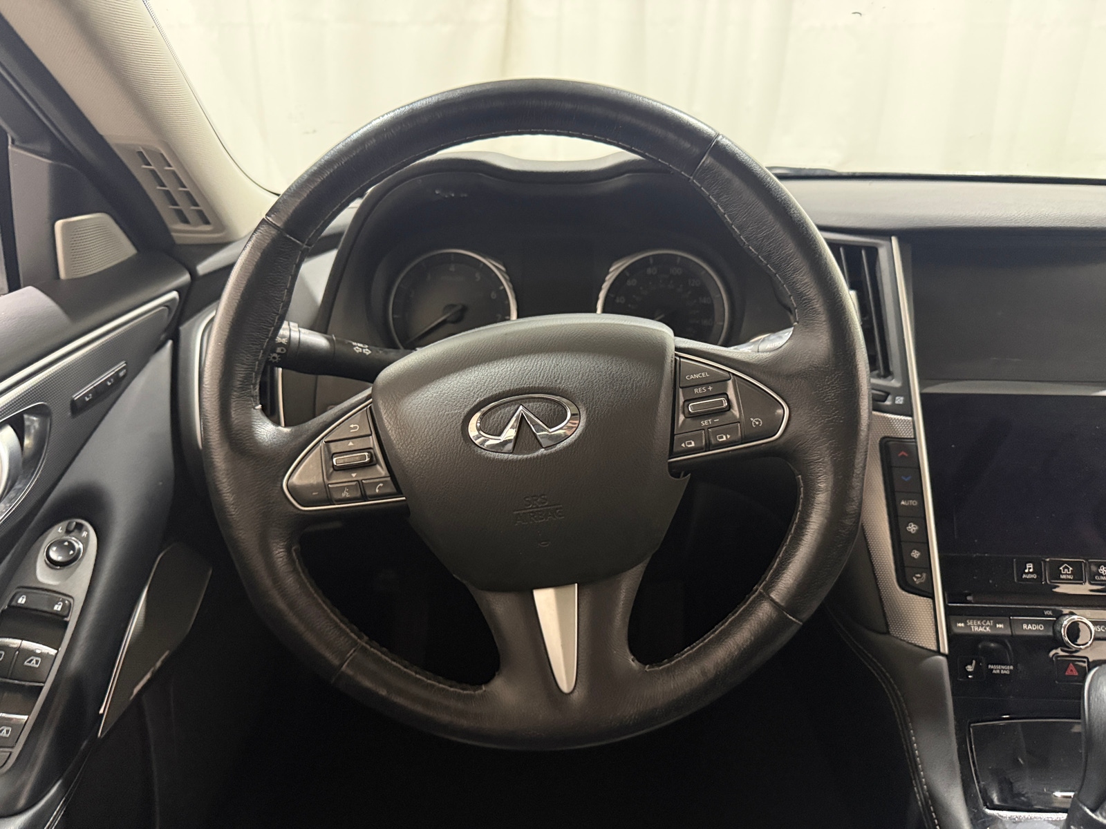 Thumbnail: 2017 INFINITI Q50 - 4