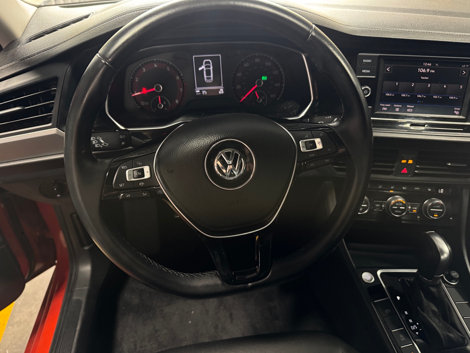 Thumbnail: 2019 Volkswagen Jetta - 5