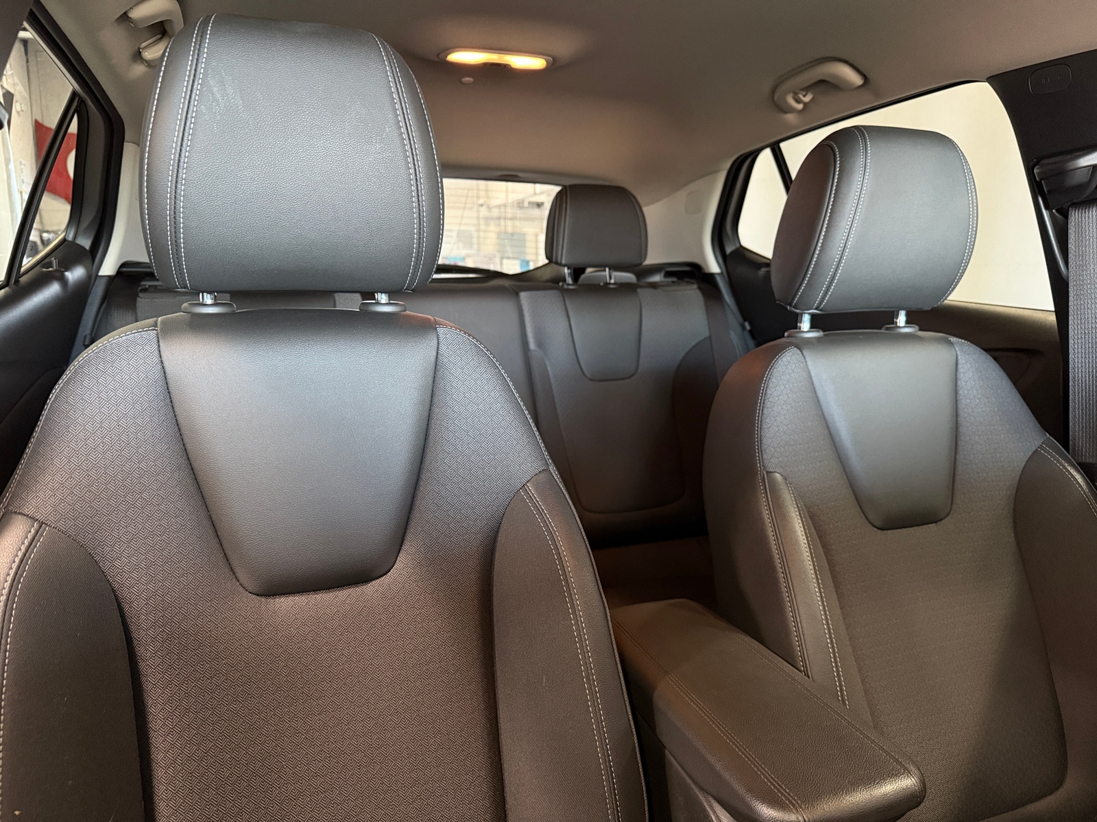 Thumbnail: 2025 Buick Encore GX - 2