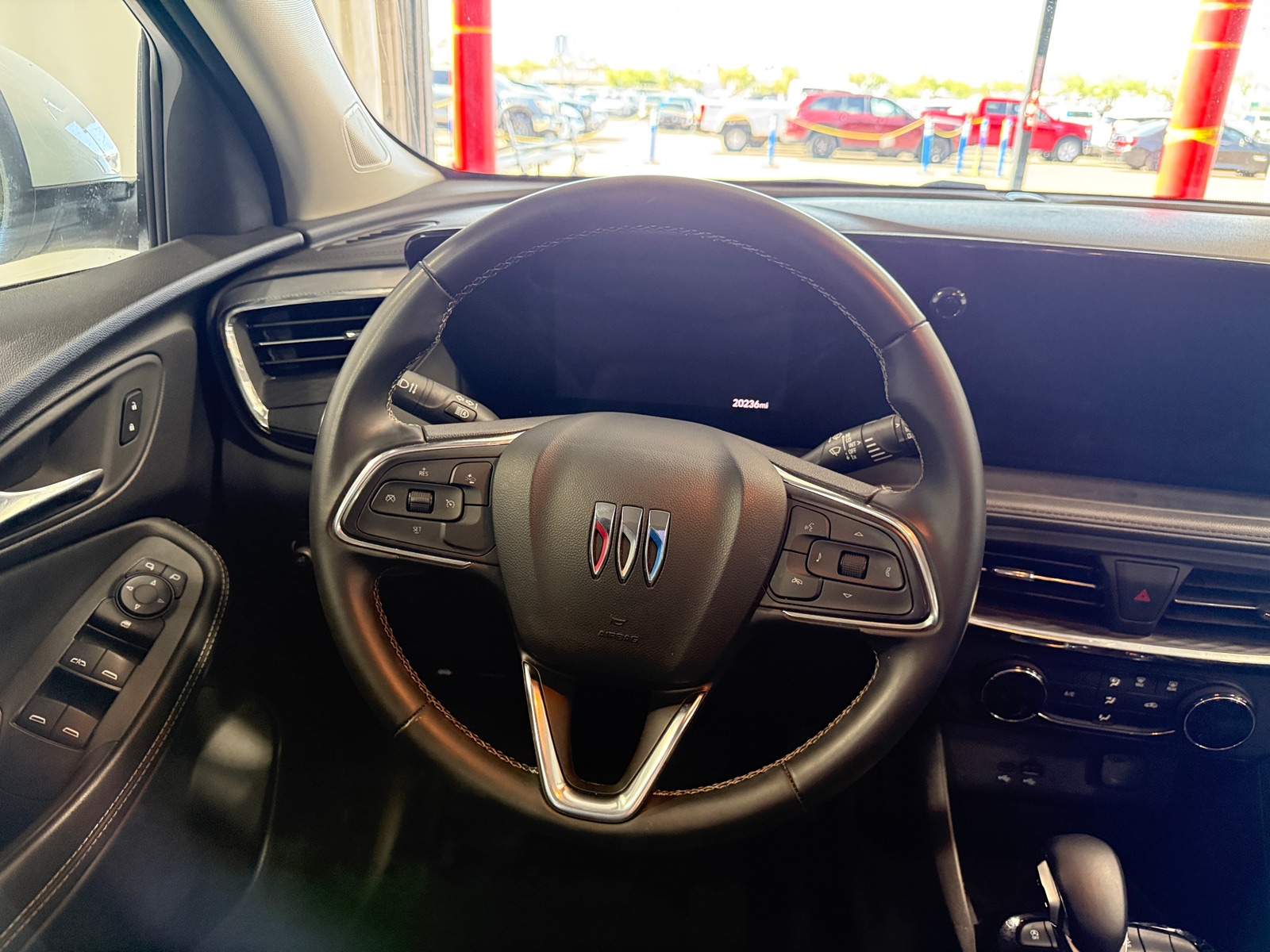 Thumbnail: 2025 Buick Encore GX - 5