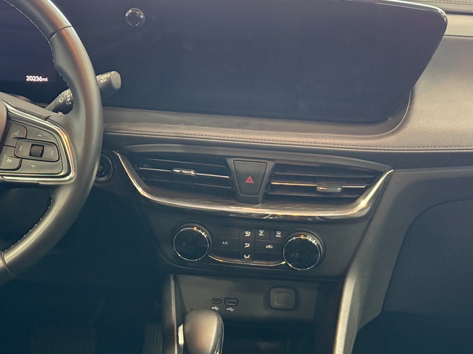 Thumbnail: 2025 Buick Encore GX - 4