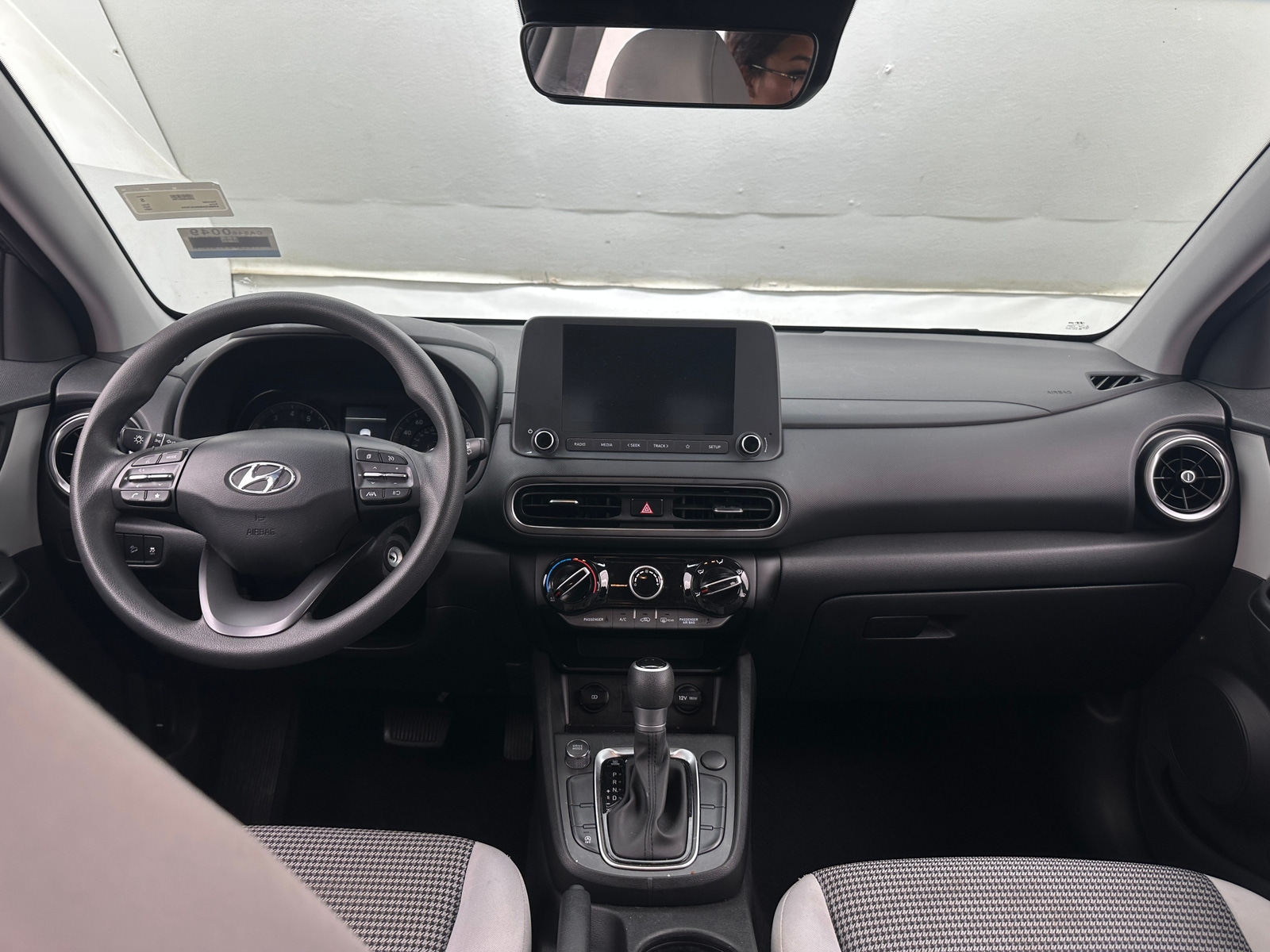 Thumbnail: 2022 Hyundai Kona - 3