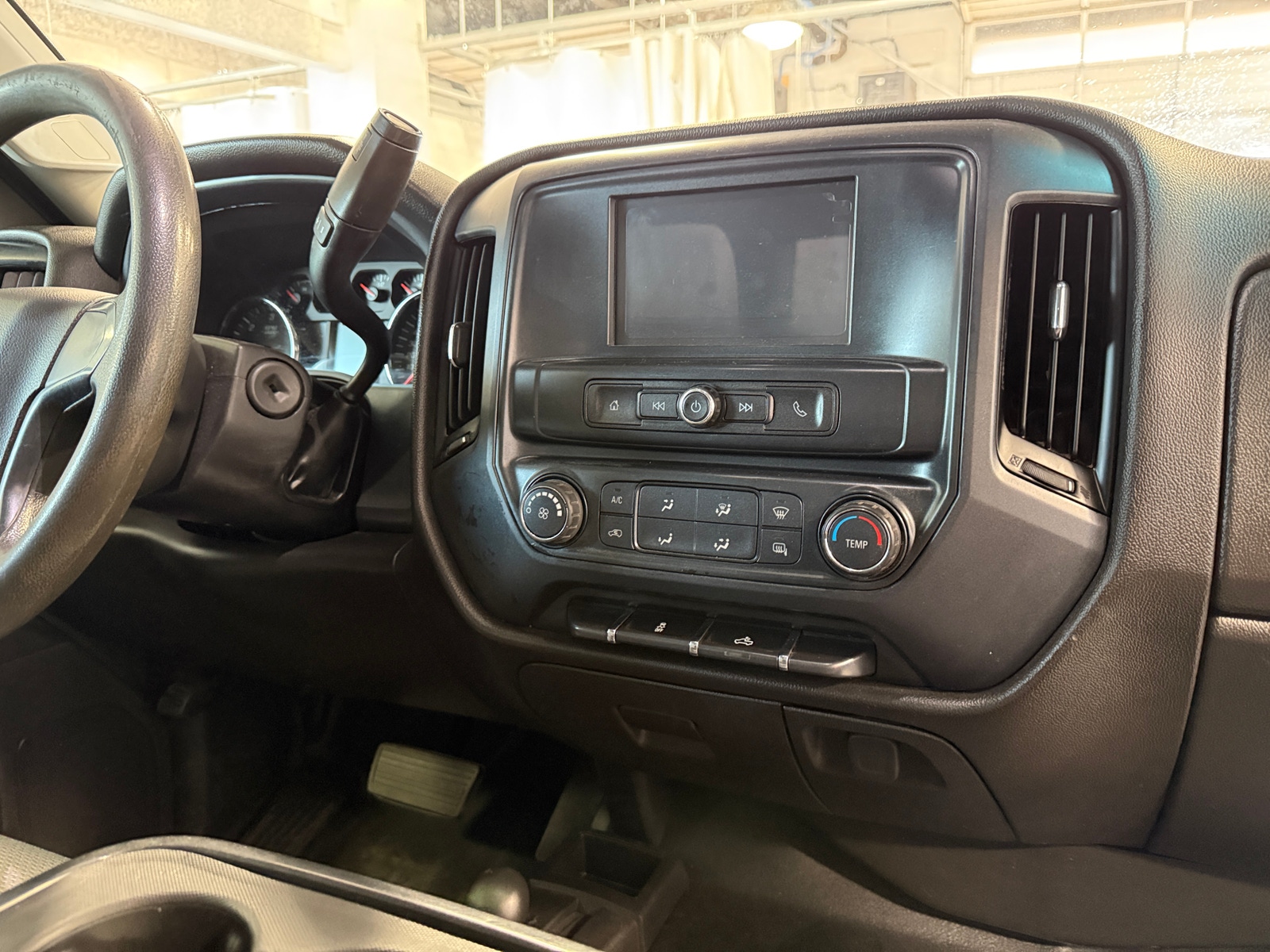 Thumbnail: 2018 GMC Sierra 2500 - 4