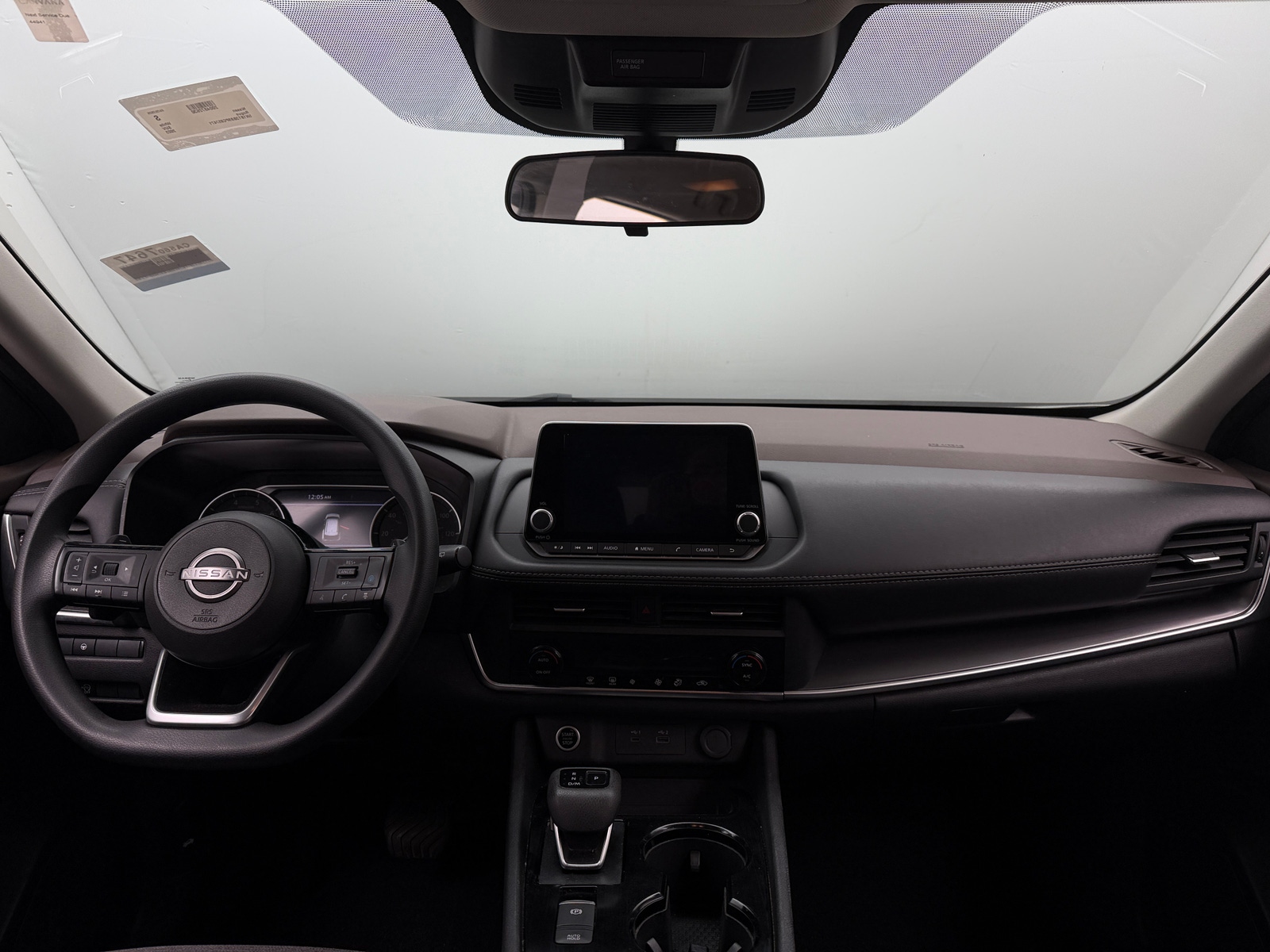 Thumbnail: 2023 Nissan Rogue - 3