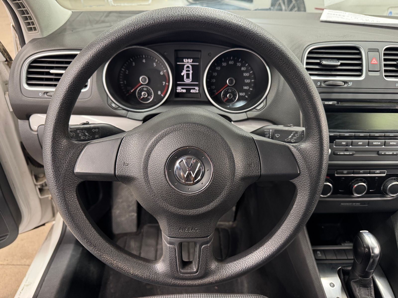 Thumbnail: 2012 Volkswagen Golf - 5