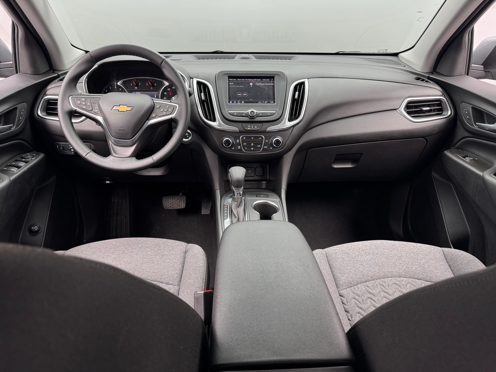 Thumbnail: 2024 Chevrolet Equinox - 3