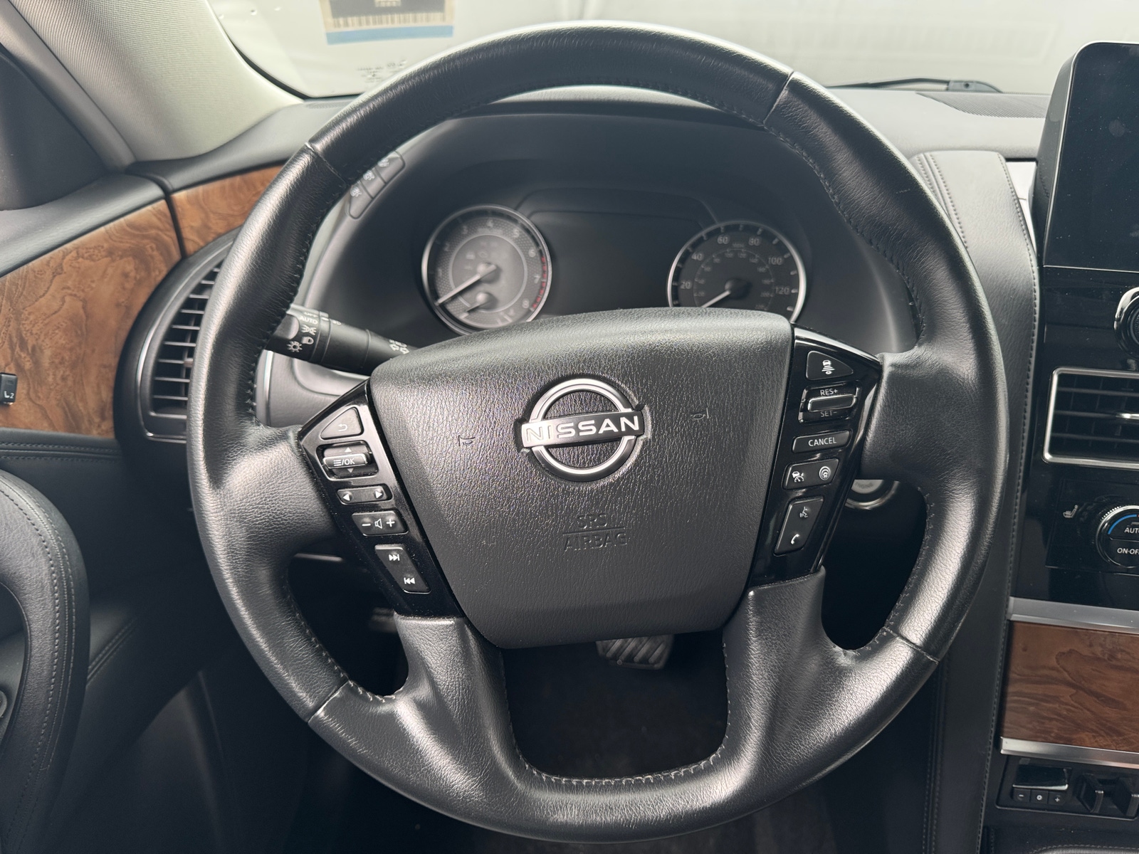 Thumbnail: 2022 Nissan Armada - 4