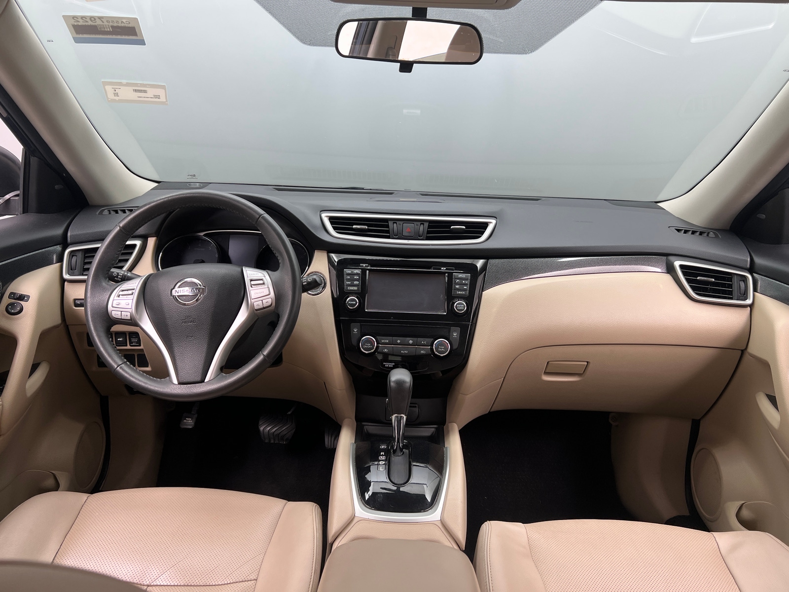 Thumbnail: 2016 Nissan Rogue - 2