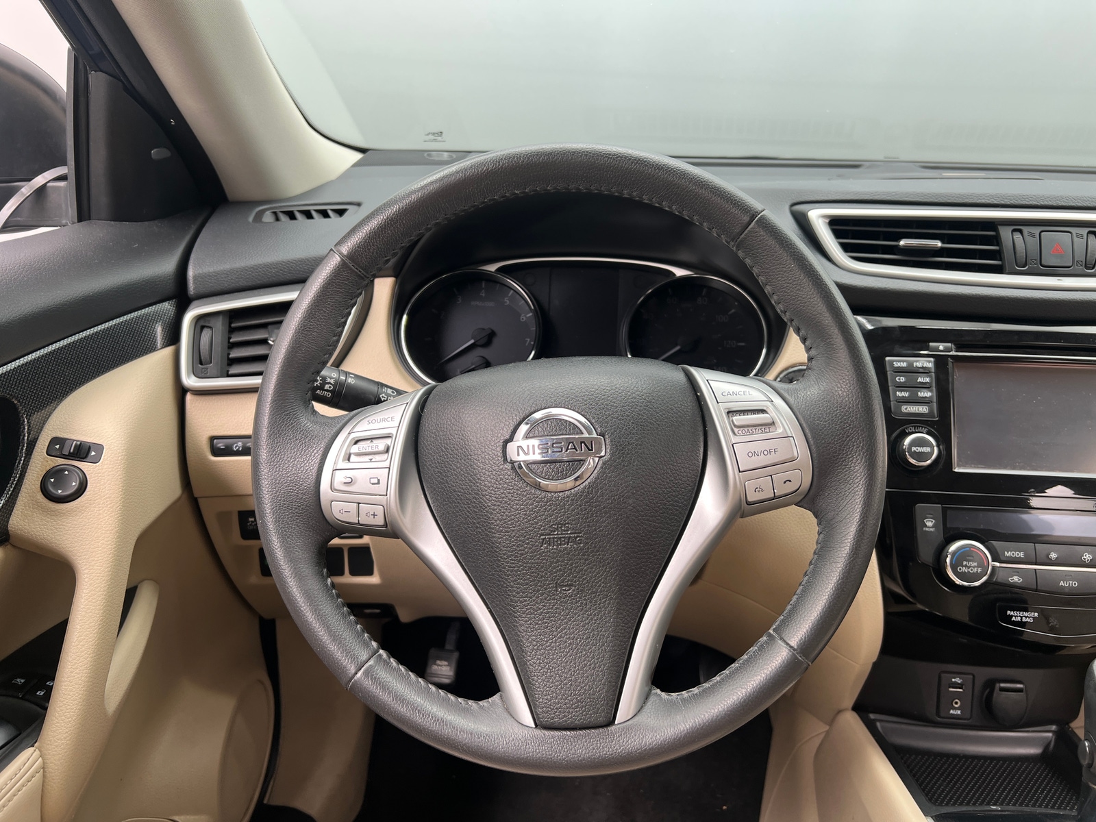 Thumbnail: 2016 Nissan Rogue - 4