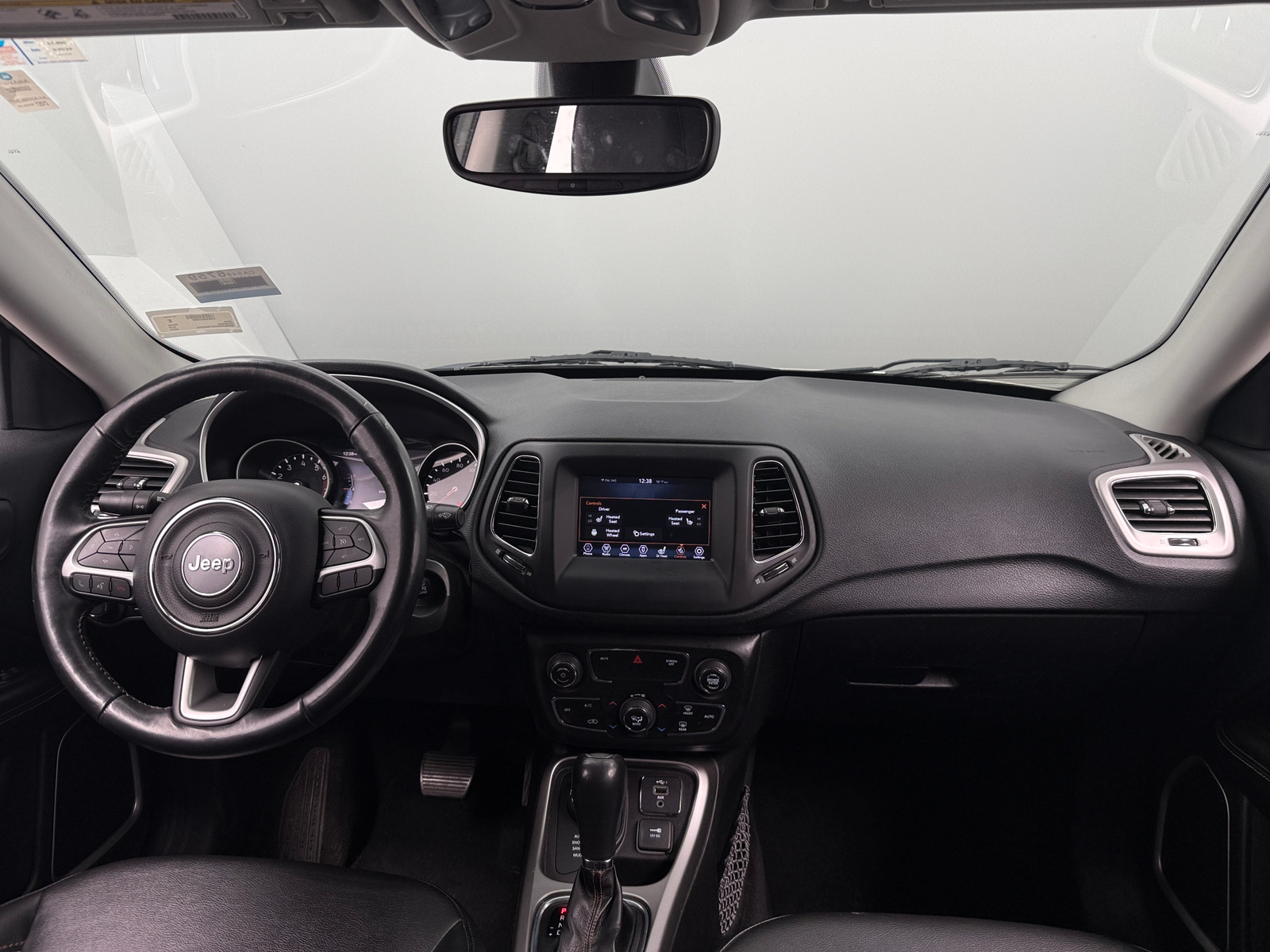 Thumbnail: 2019 Jeep Compass - 3