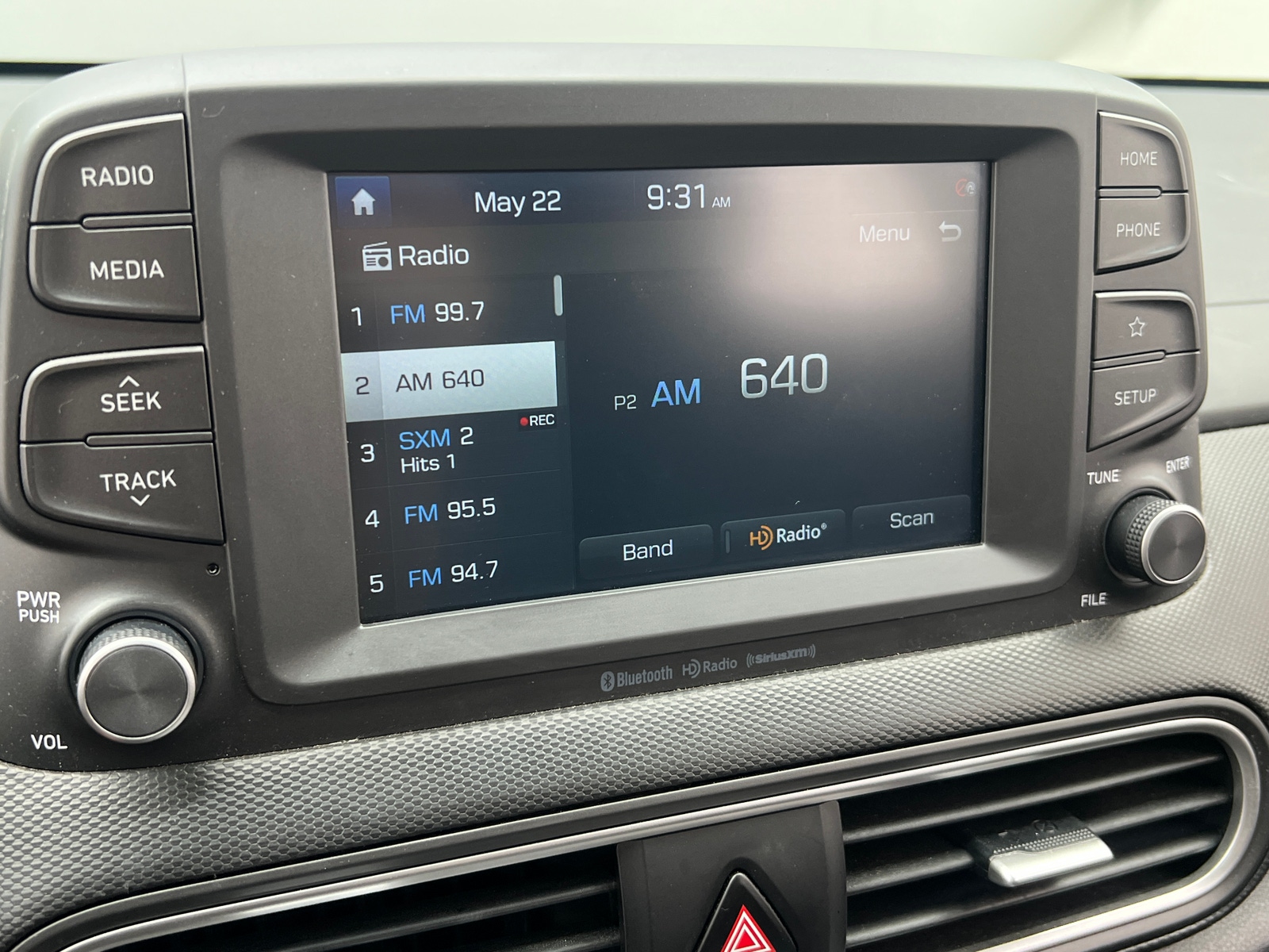 Thumbnail: 2020 Hyundai Kona - 4