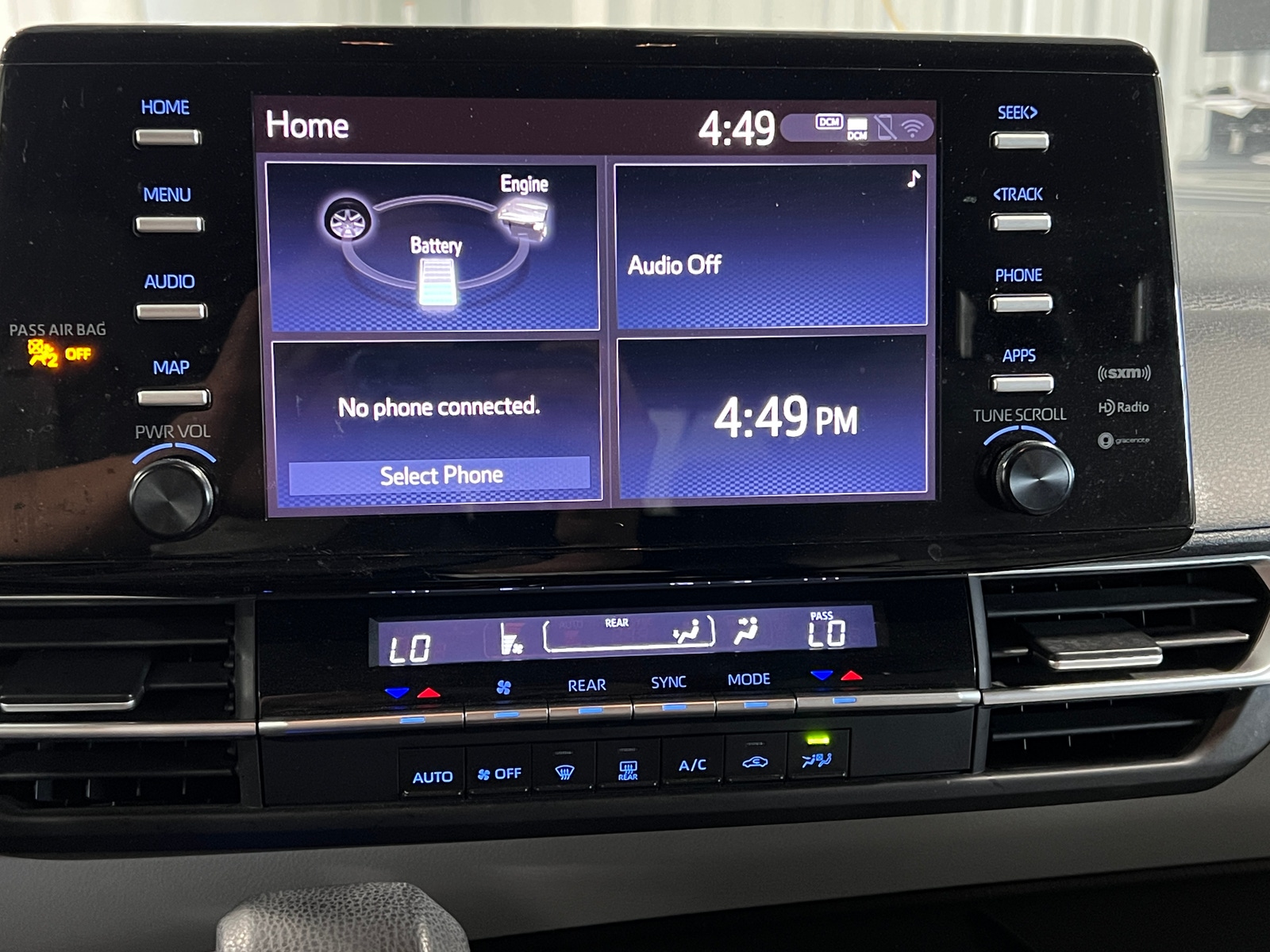 Thumbnail: 2022 Toyota Sienna - 4