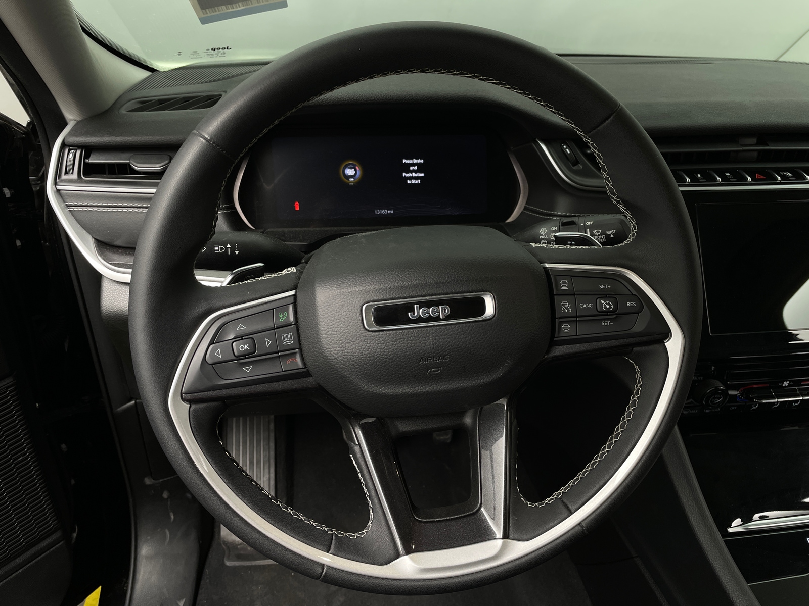 Thumbnail: 2023 Jeep Grand Cherokee - 5