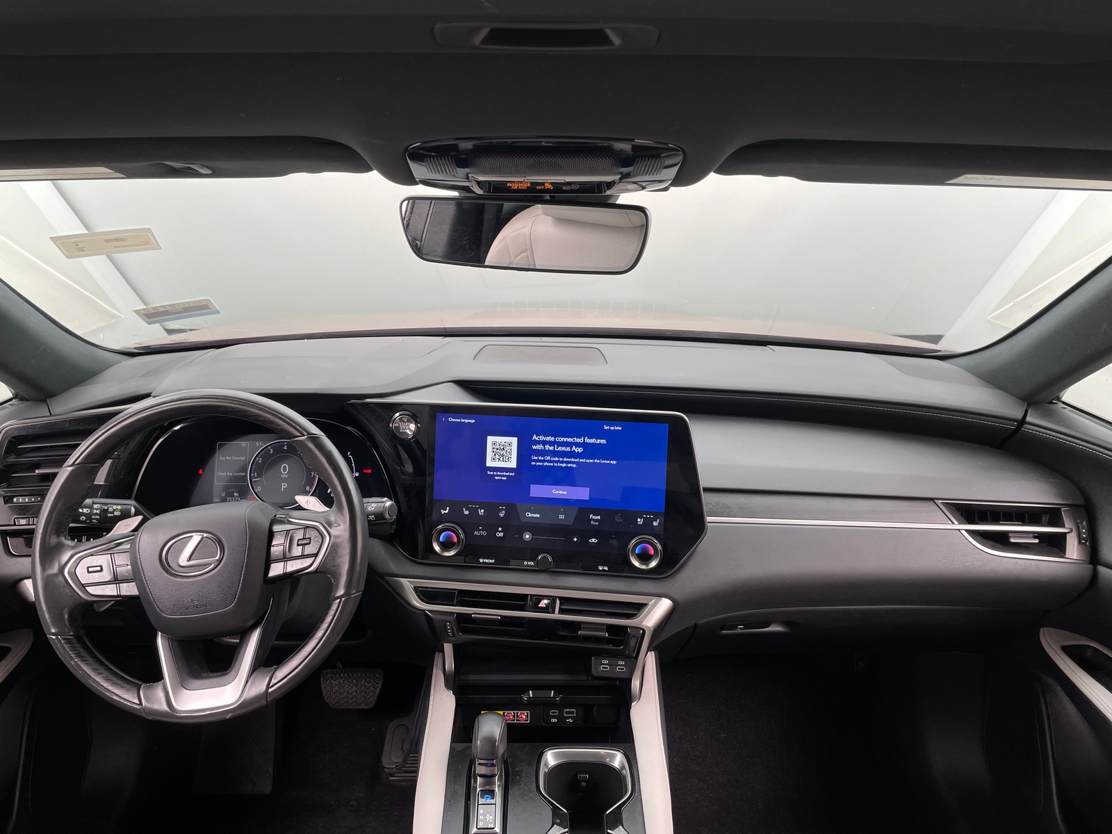 Thumbnail: 2024 Lexus RX - 3