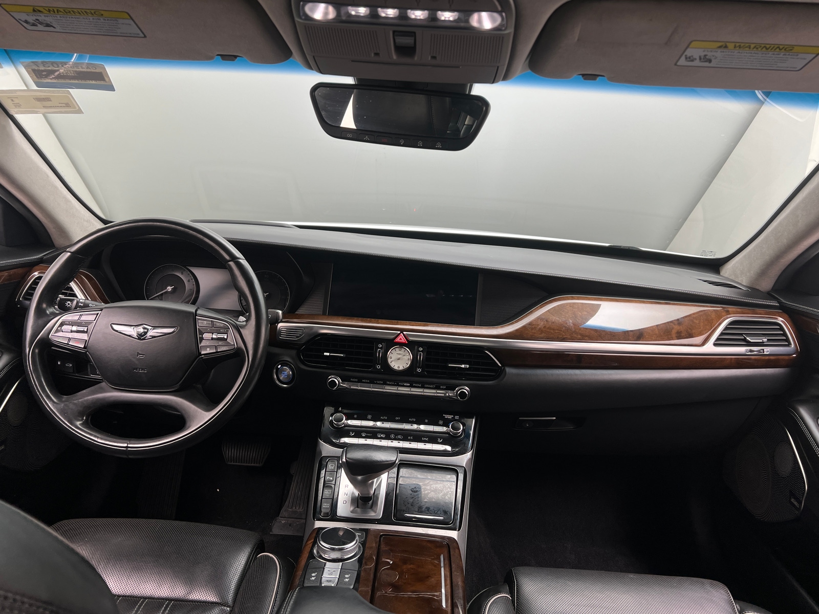 Thumbnail: 2018 Genesis G90 - 2