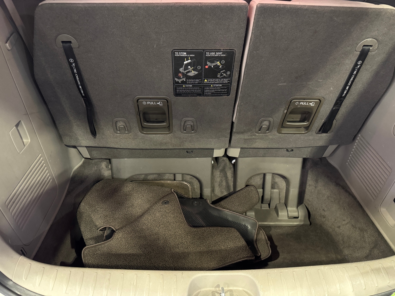 Thumbnail: 2016 Kia Sedona - 7