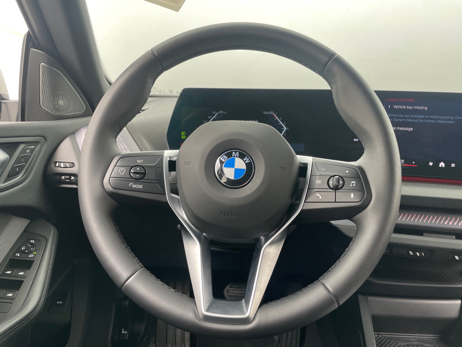 Thumbnail: 2025 BMW 2 Series - 4