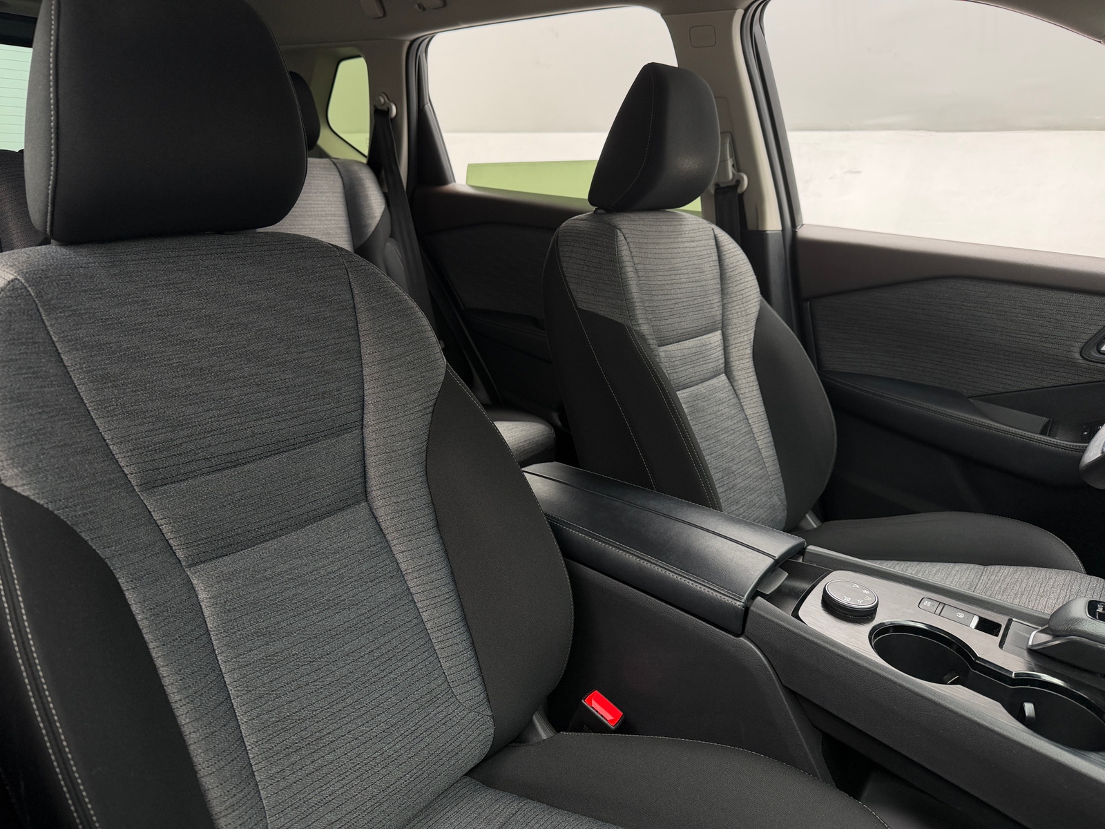 Thumbnail: 2023 Nissan Rogue - 2