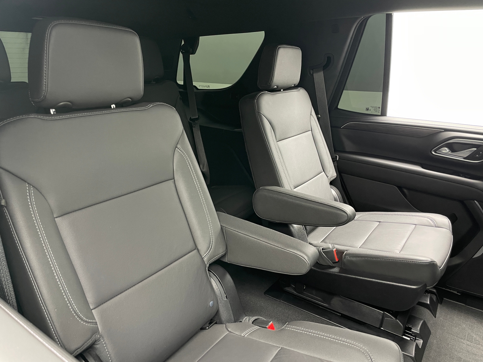 Thumbnail: 2024 Chevrolet Tahoe - 5