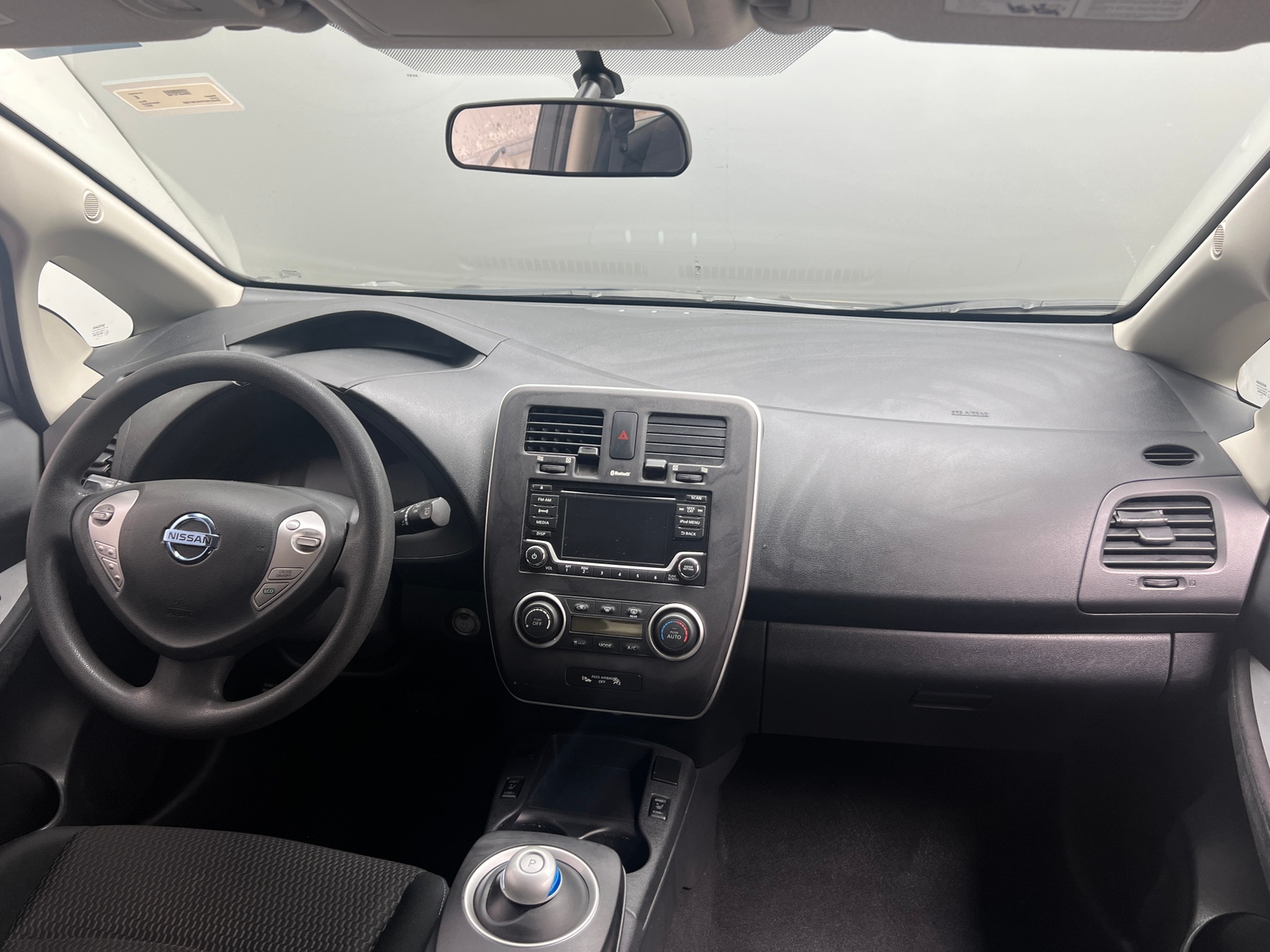 Thumbnail: 2017 Nissan Leaf - 3