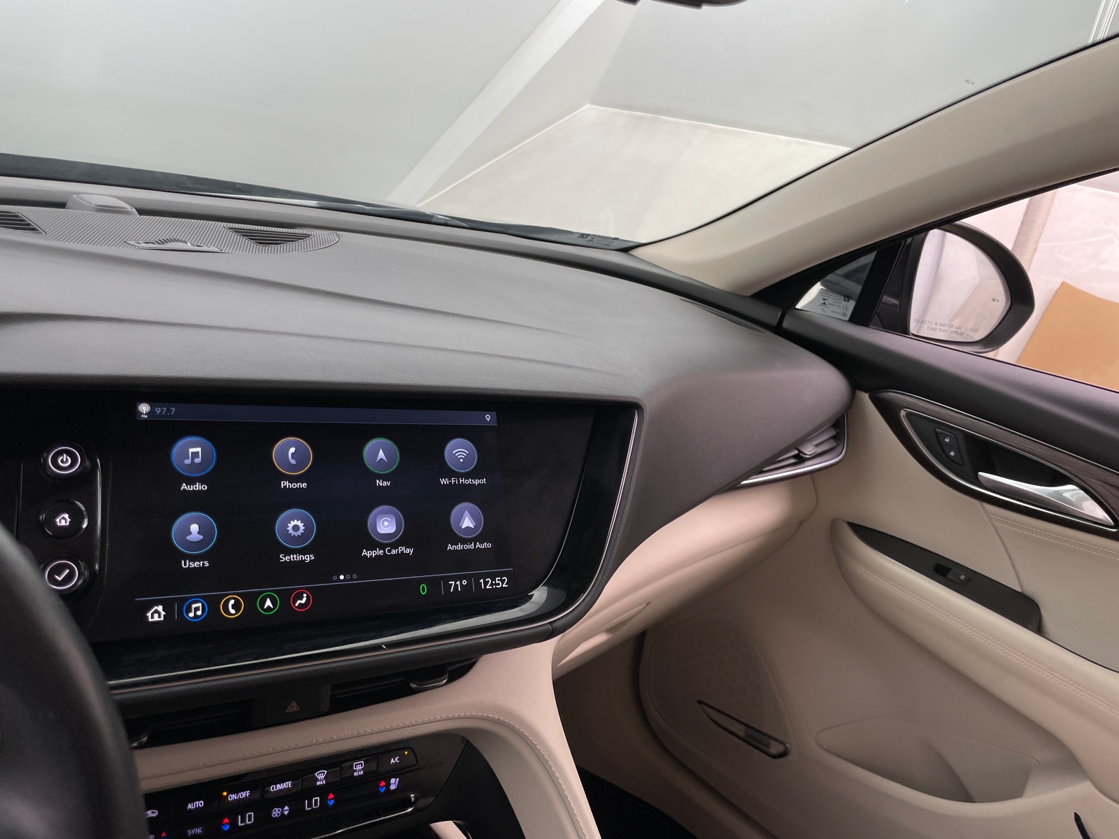 Thumbnail: 2021 Buick Envision - 3