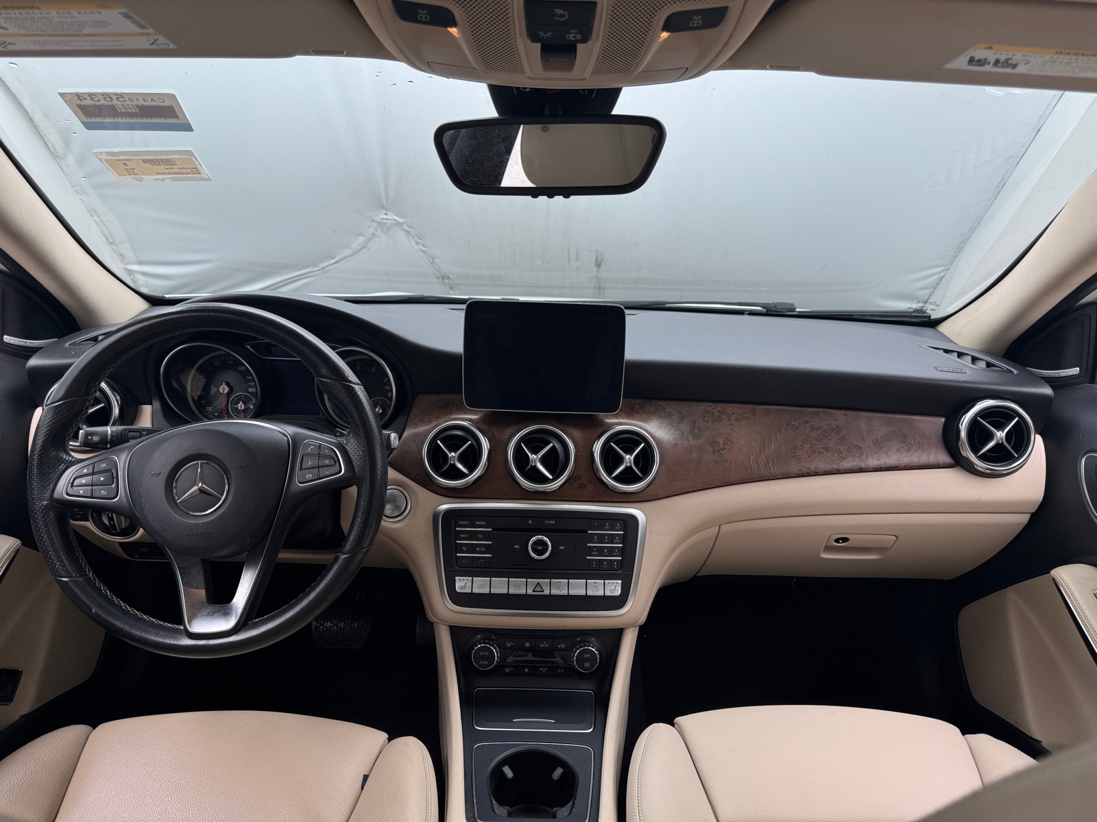 Thumbnail: 2019 Mercedes-Benz GLA - 2