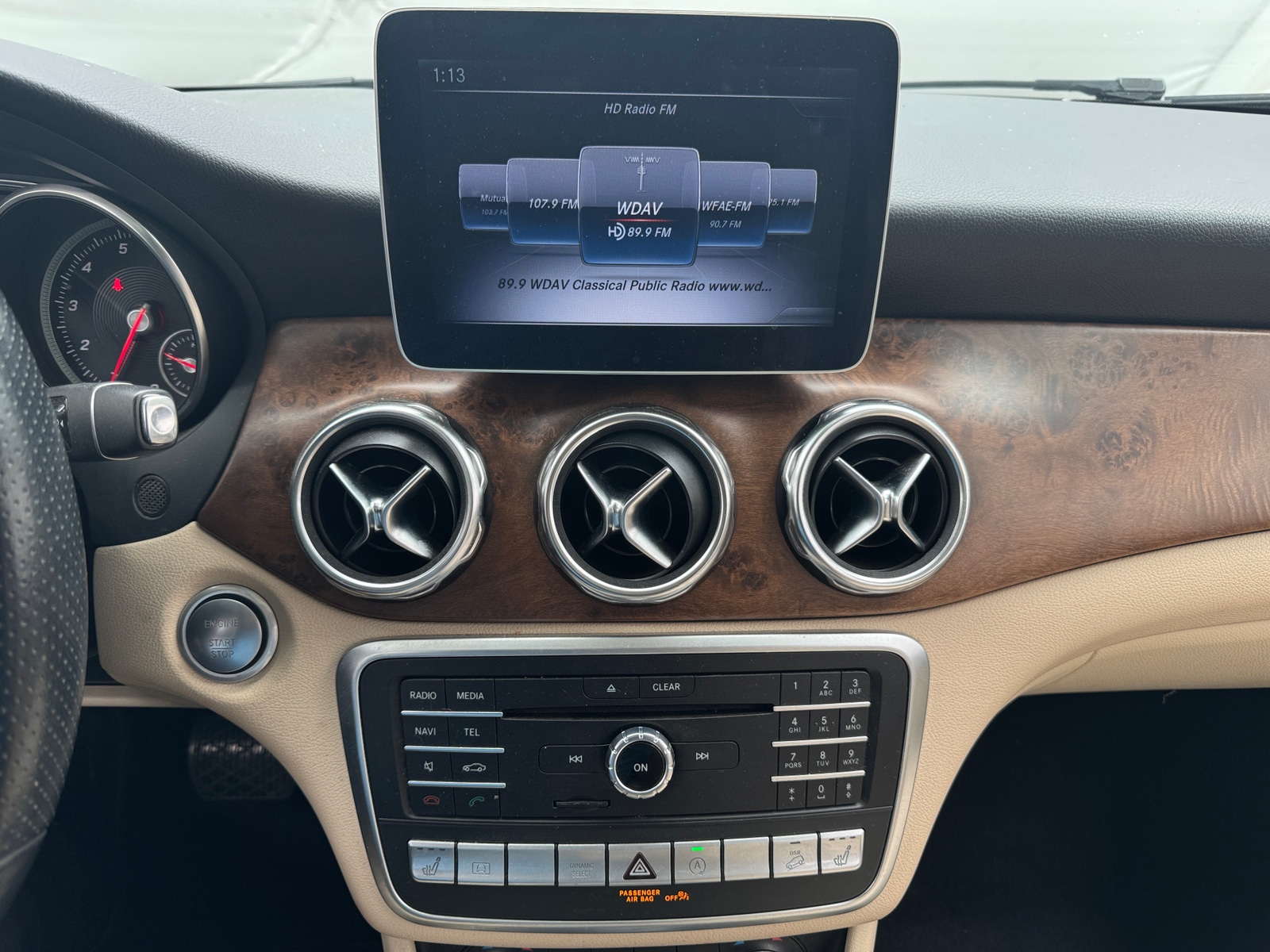 Thumbnail: 2019 Mercedes-Benz GLA - 3