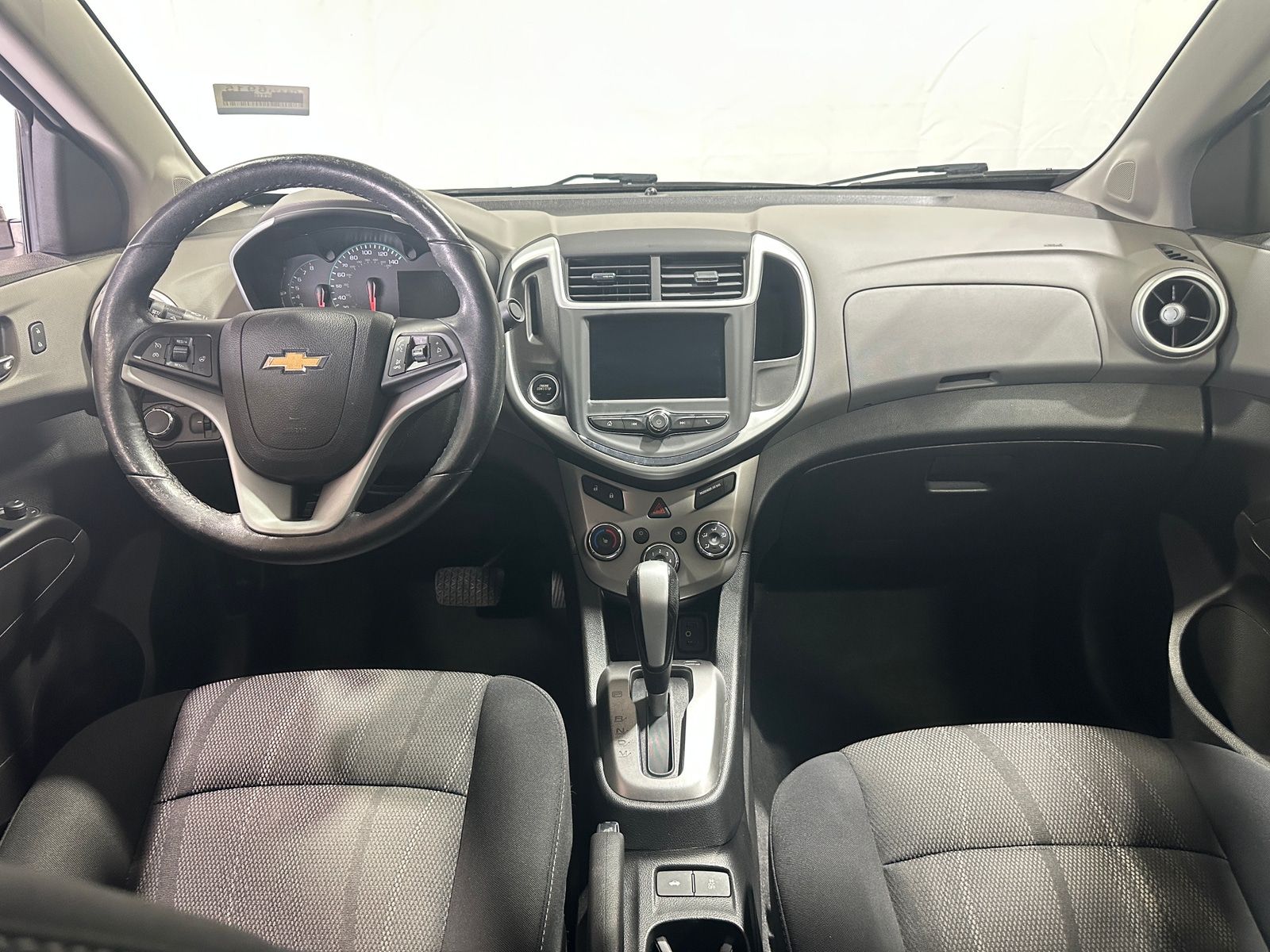 Thumbnail: 2018 Chevrolet Sonic - 3