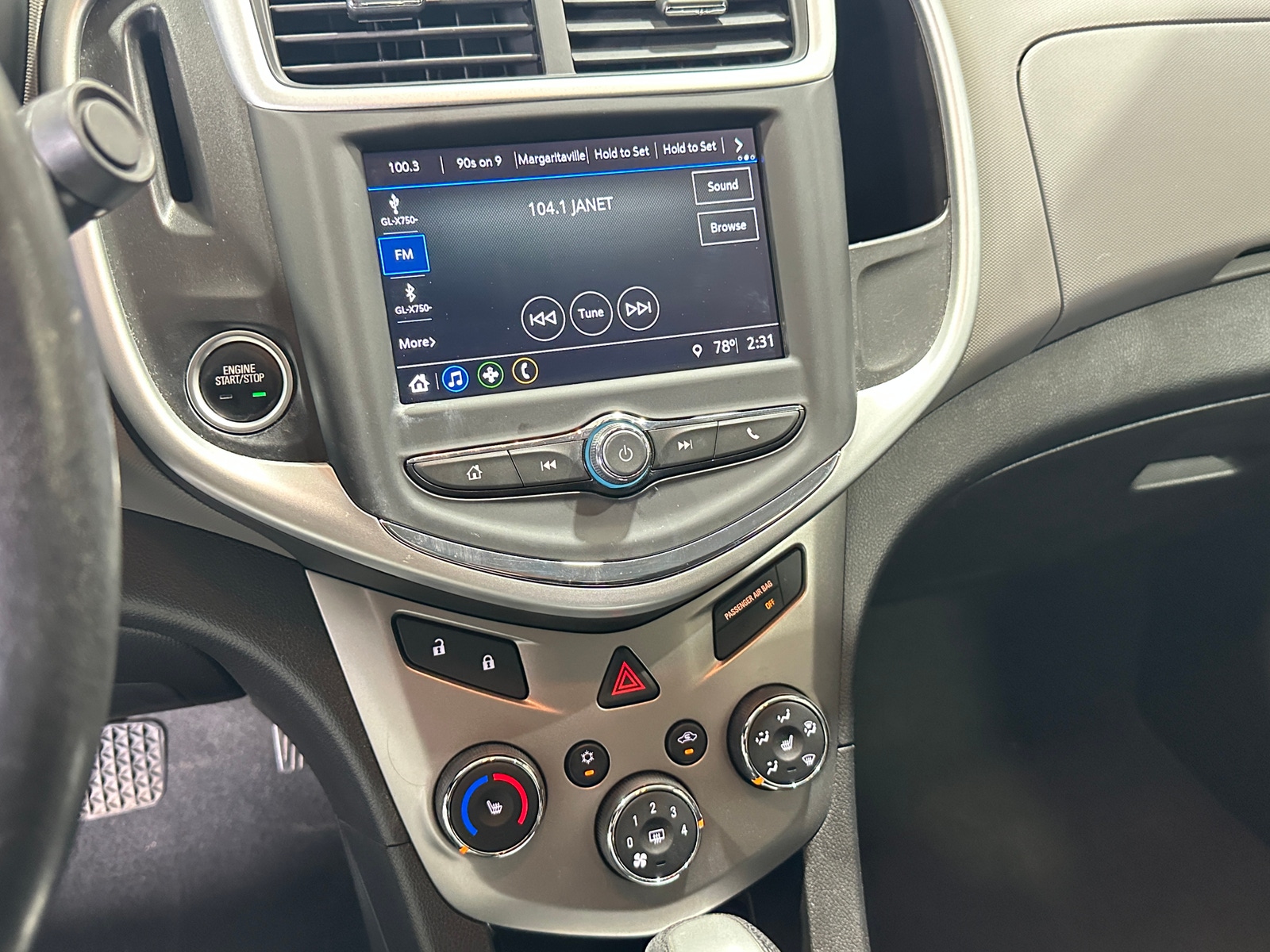 Thumbnail: 2018 Chevrolet Sonic - 4