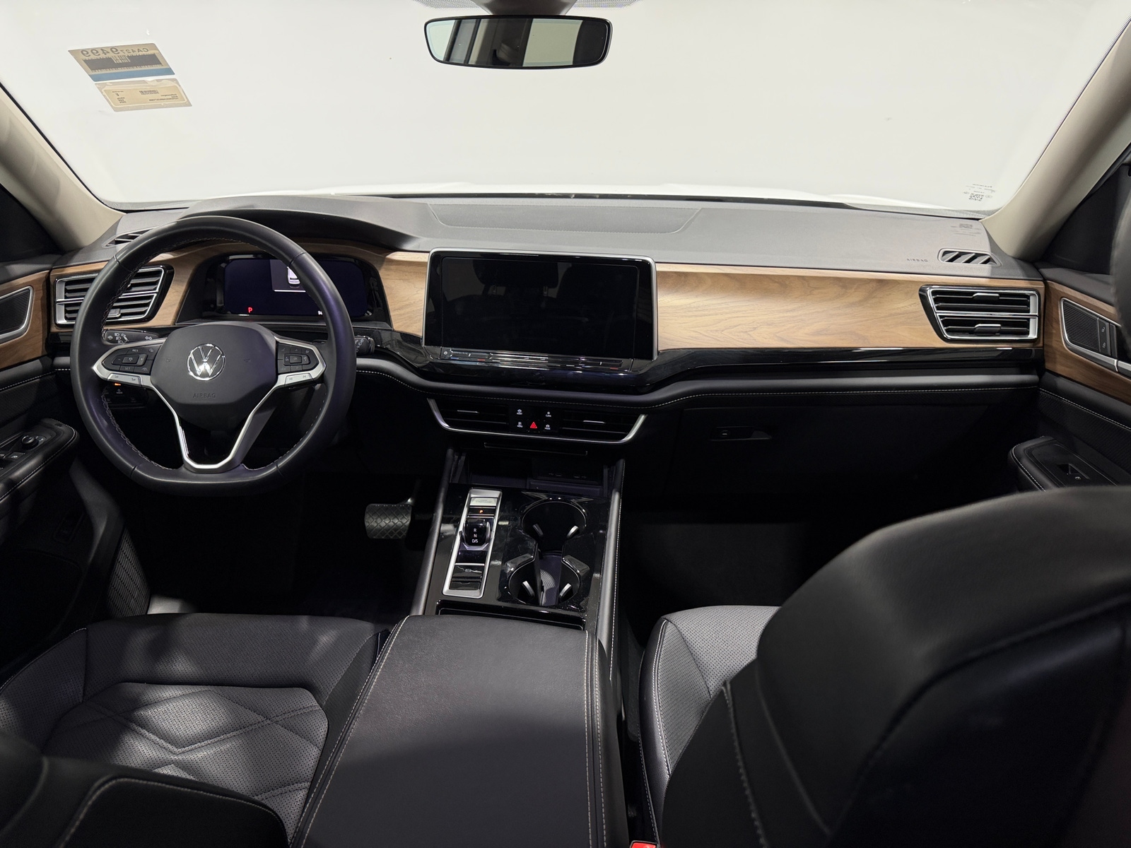 Thumbnail: 2024 Volkswagen Atlas - 2
