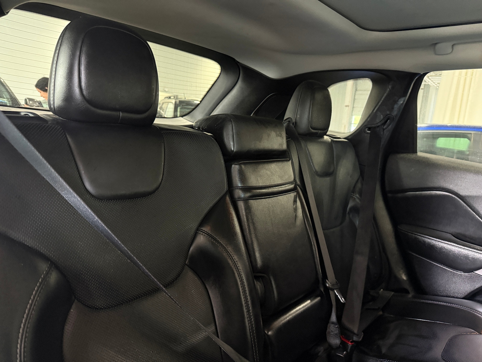 Thumbnail: 2019 Jeep Cherokee - 5